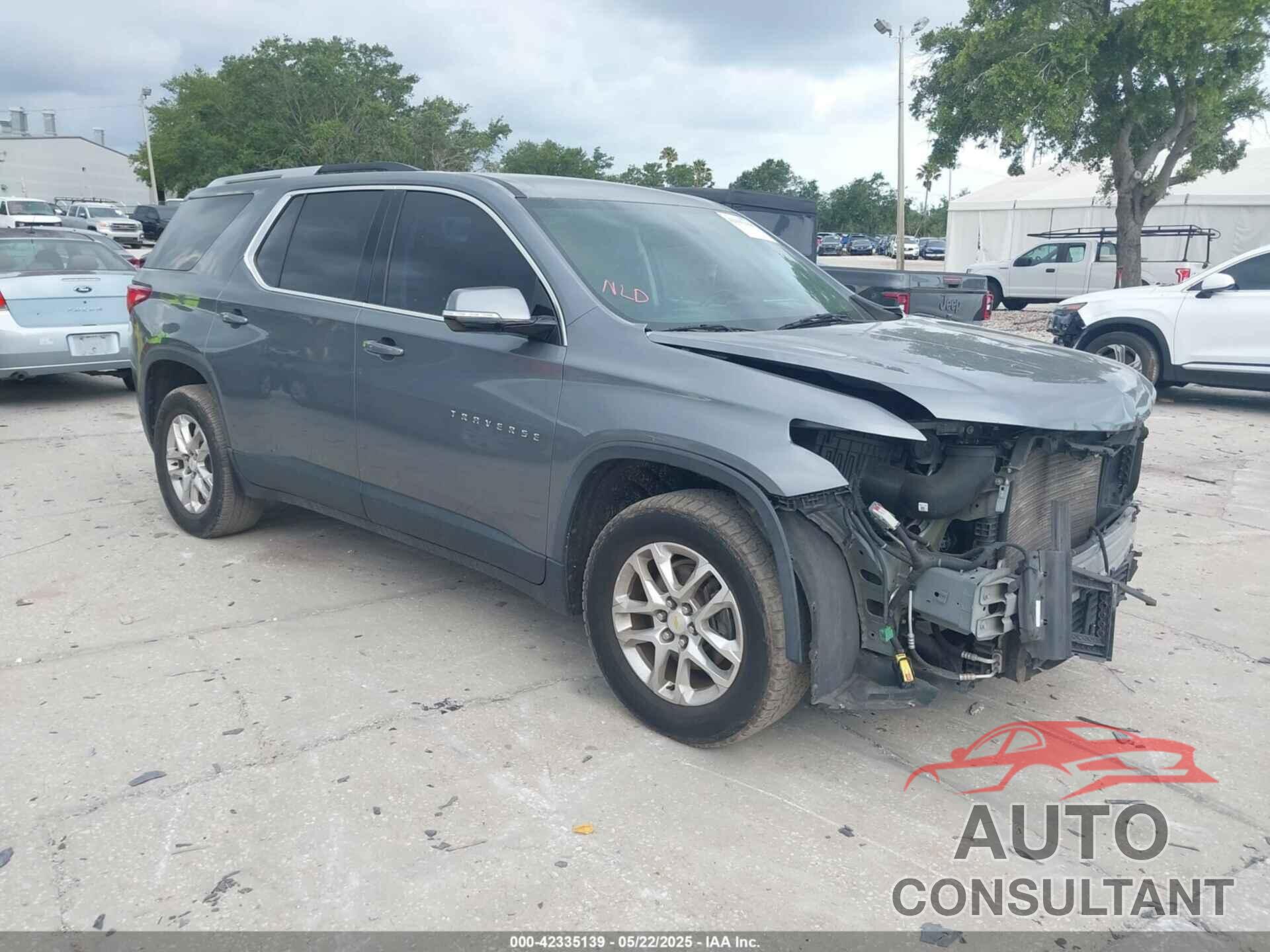 CHEVROLET TRAVERSE 2018 - 1GNERGKW9JJ170172