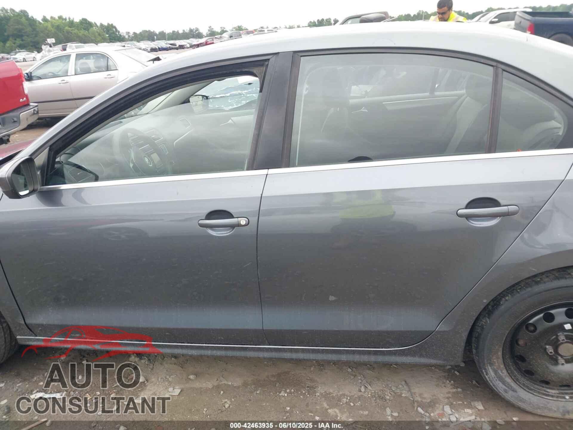 VOLKSWAGEN JETTA 2017 - 3VW2B7AJ3HM314525