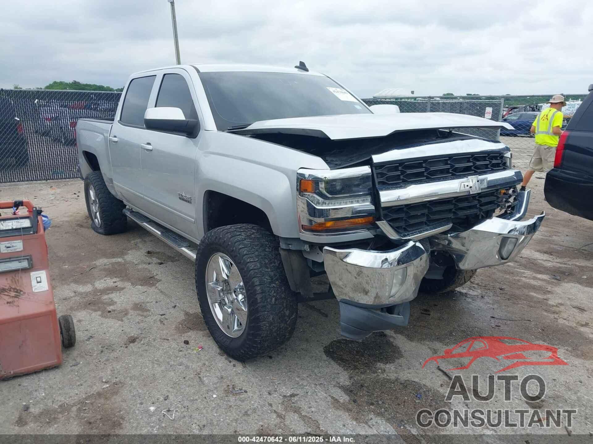 CHEVROLET SILVERADO 1500 2017 - 3GCPCREC6HG406062