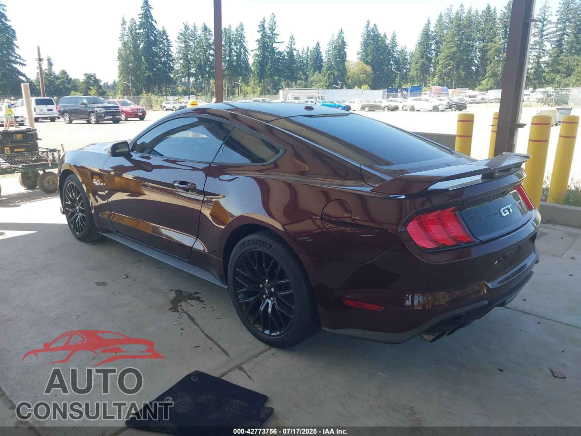 FORD MUSTANG 2018 - 1FA6P8CF9J5146900
