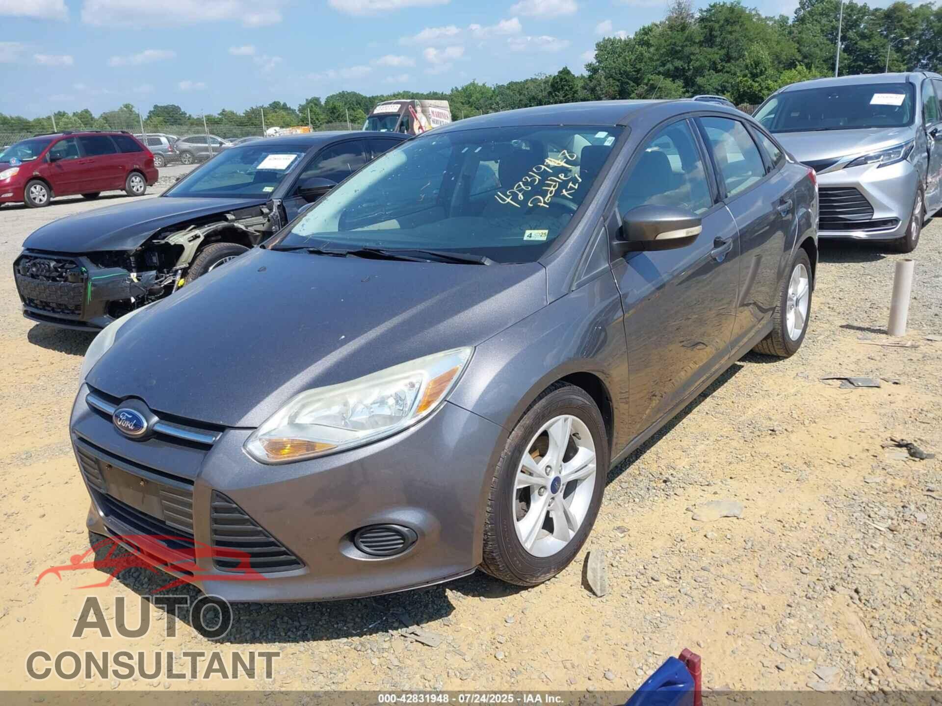 FORD FOCUS 2014 - 1FADP3F23EL409449