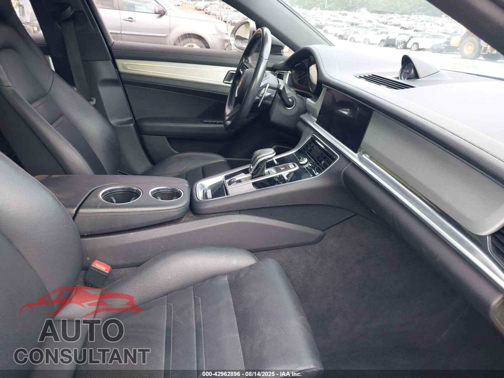 PORSCHE PANAMERA 2021 - WP0AB2A71ML139550