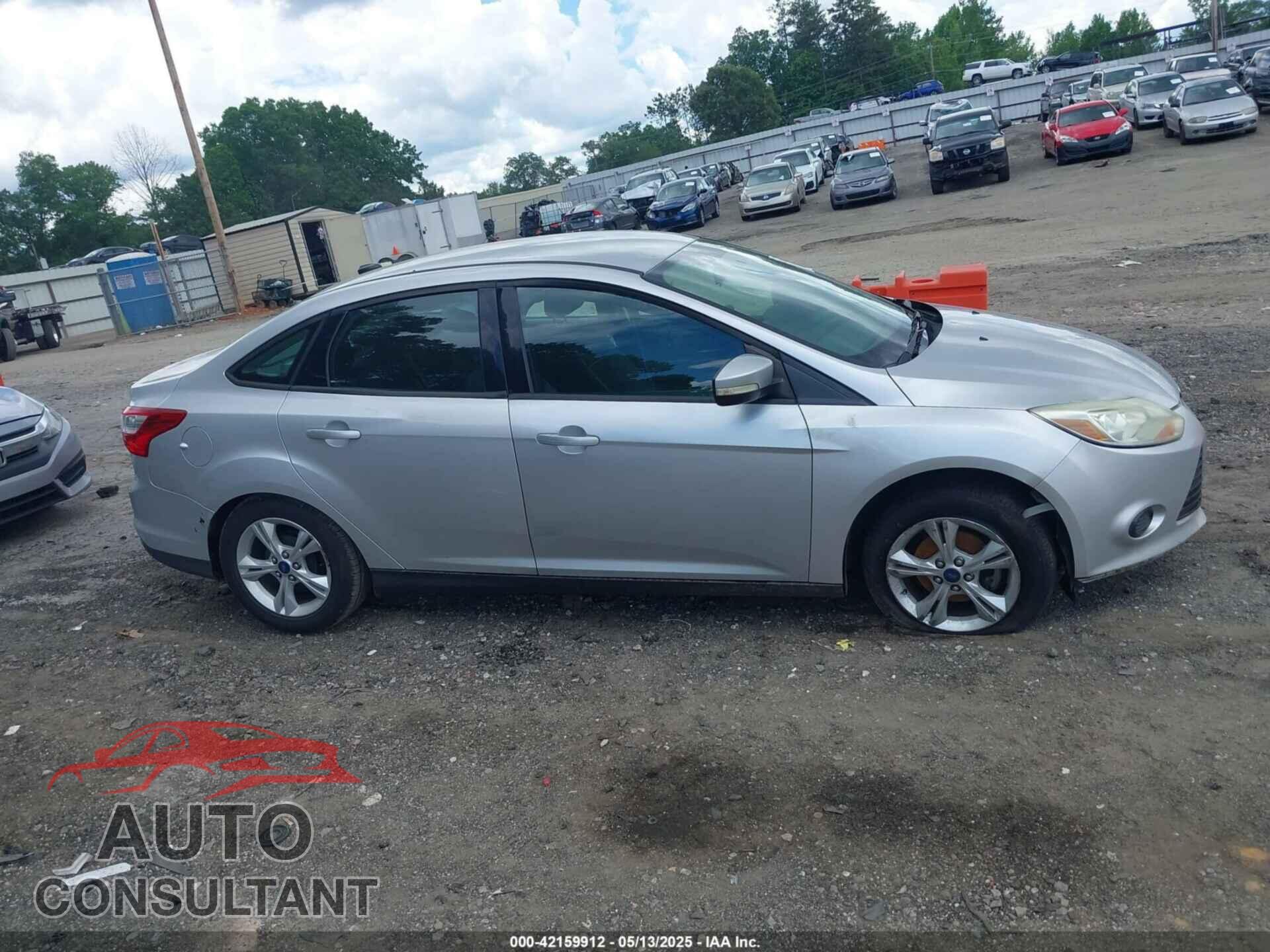 FORD FOCUS 2014 - 1FADP3F27EL336084