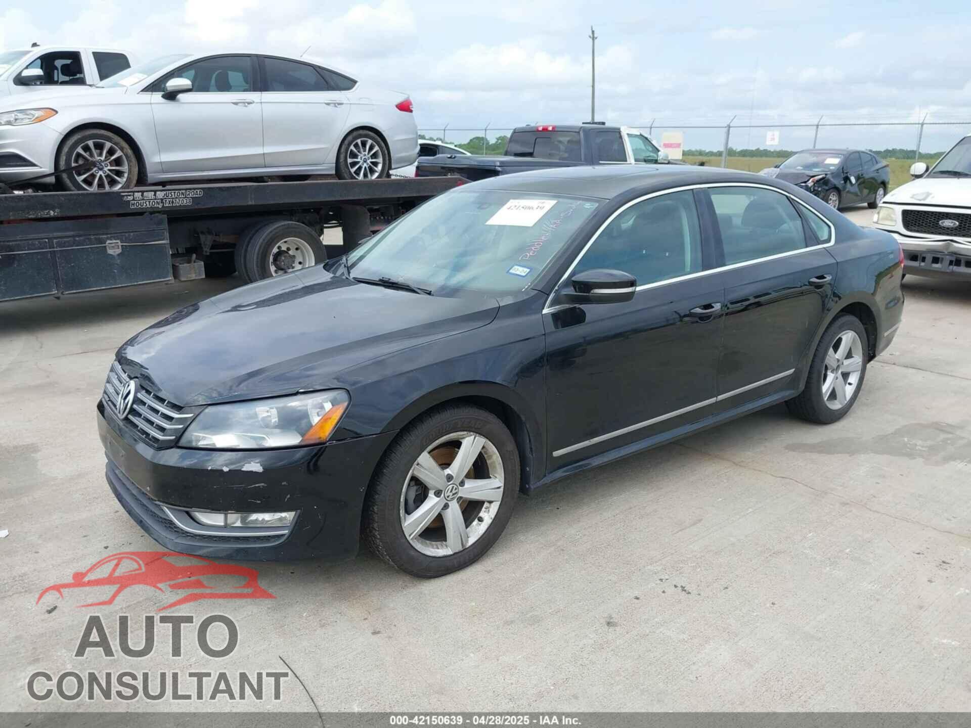 VOLKSWAGEN PASSAT 2013 - 1VWBN7A30DC043444