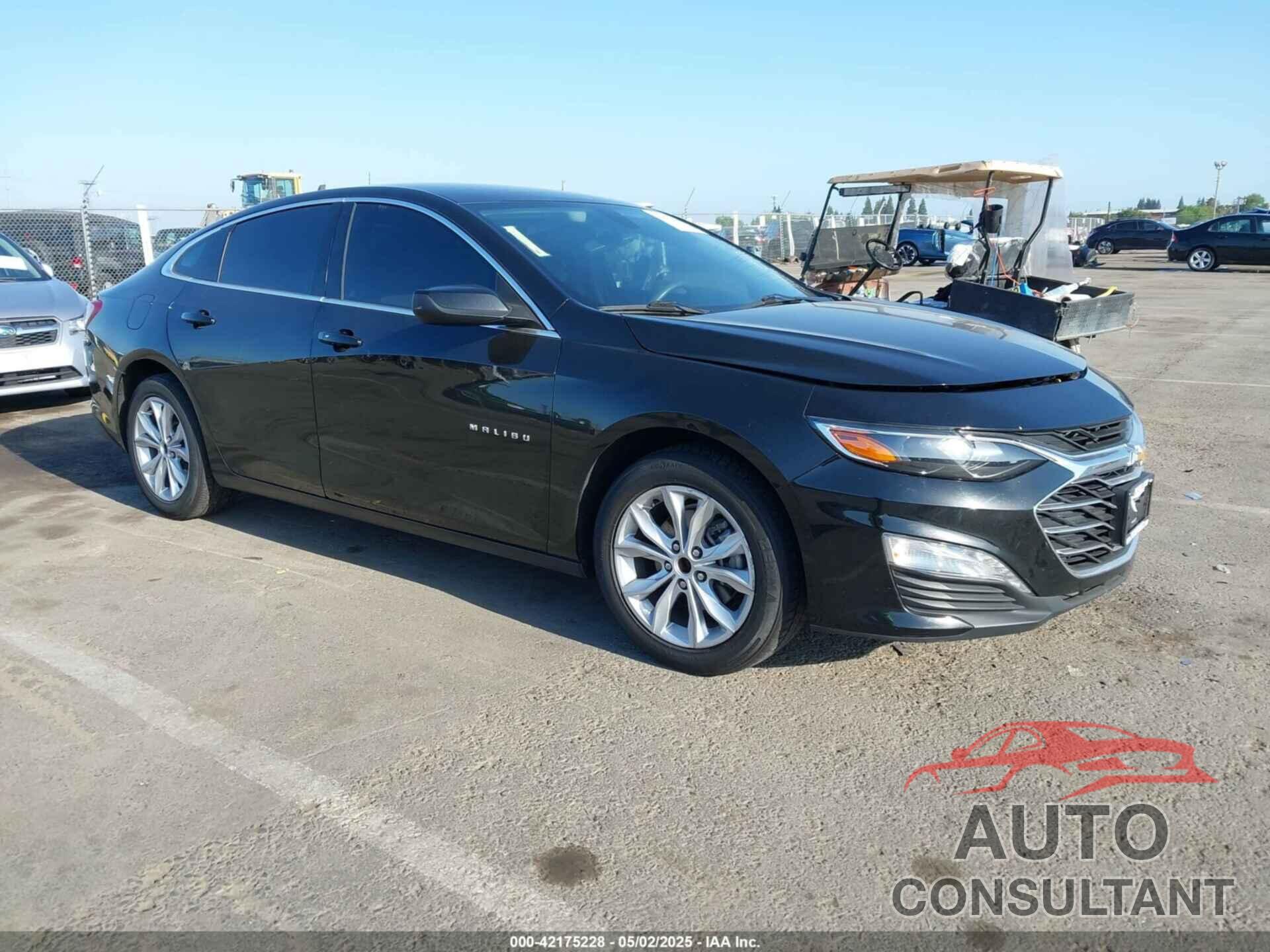 CHEVROLET MALIBU 2021 - 1G1ZD5ST3MF069499