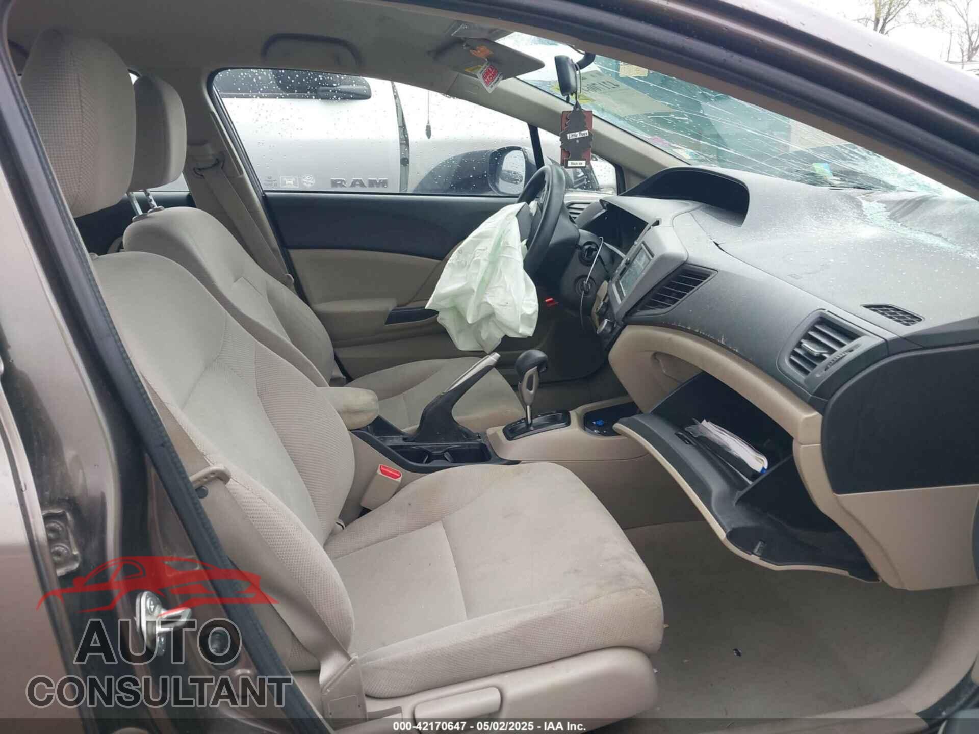 HONDA CIVIC 2012 - 2HGFB2F53CH610317