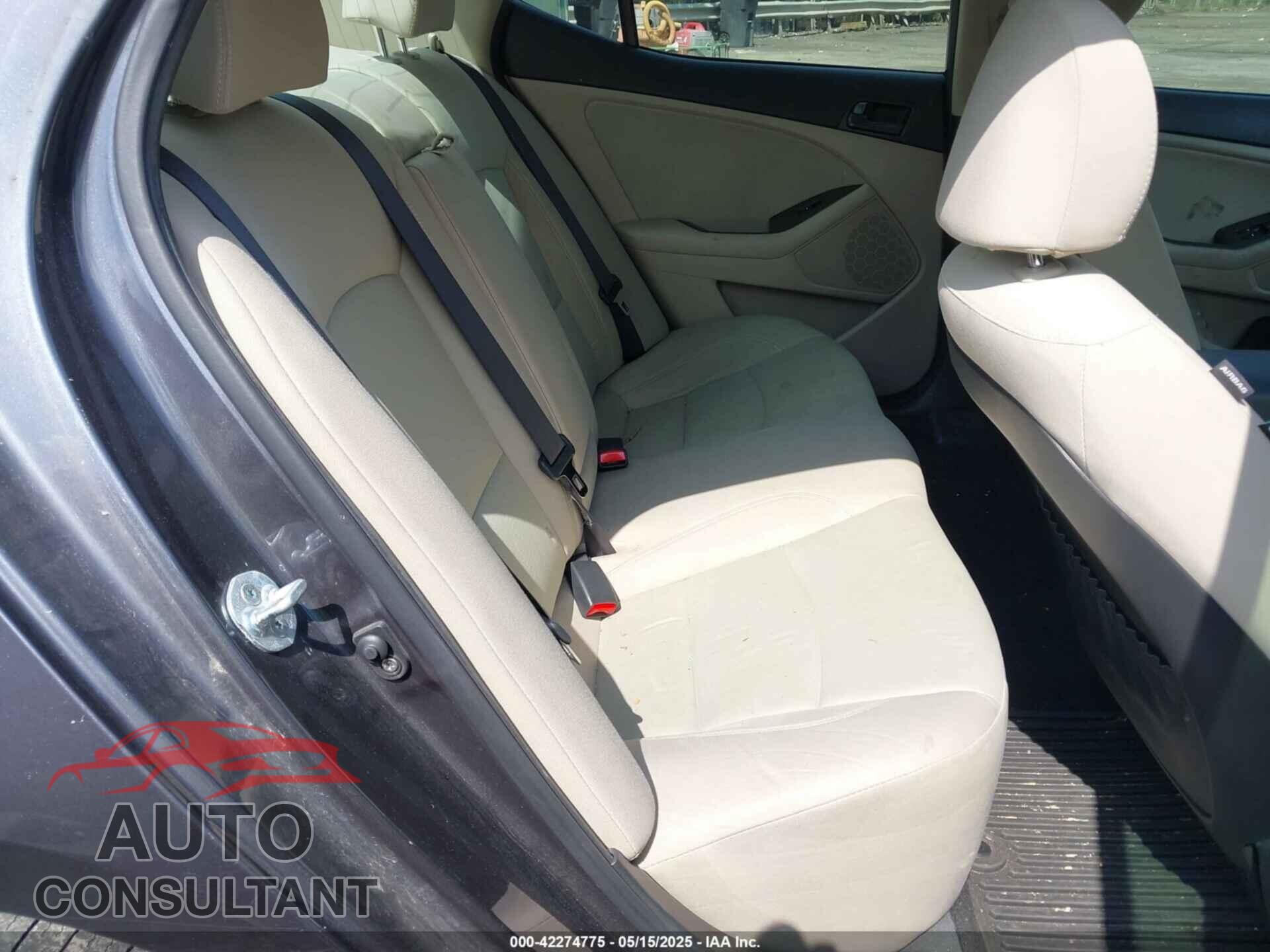 KIA OPTIMA 2015 - KNAGM4A71F5632181