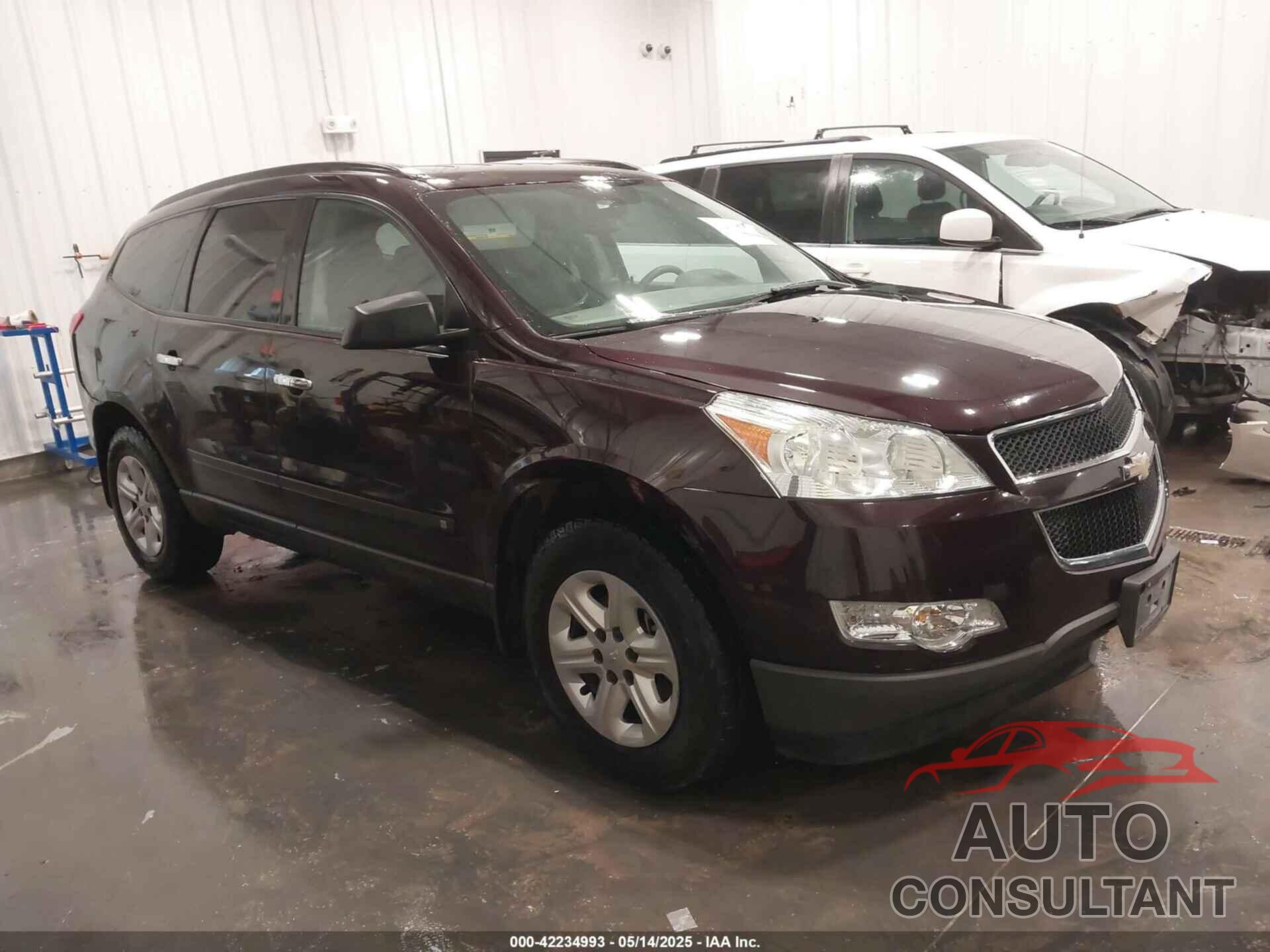 CHEVROLET TRAVERSE 2010 - 1GNLREED4AS117654