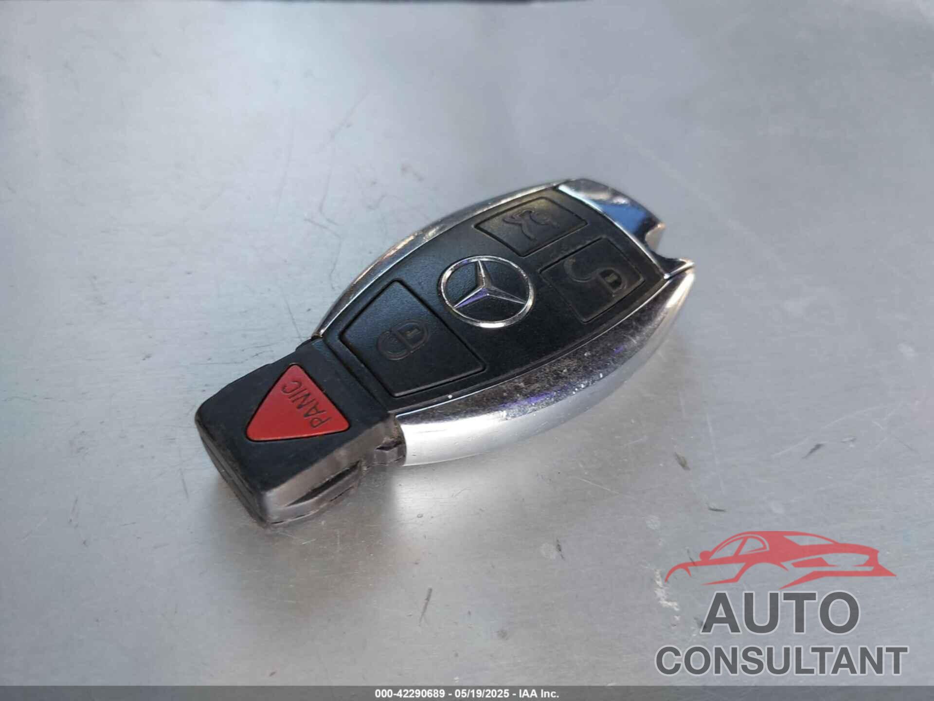 MERCEDES-BENZ C 250 2013 - WDDGF4HB1DR259968