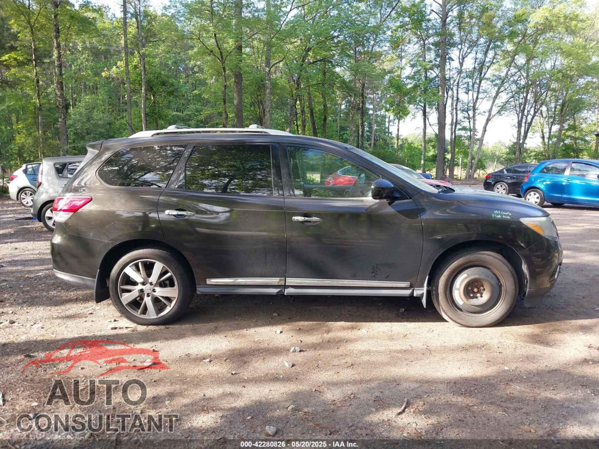NISSAN PATHFINDER 2015 - 5N1AR2MM6FC602259
