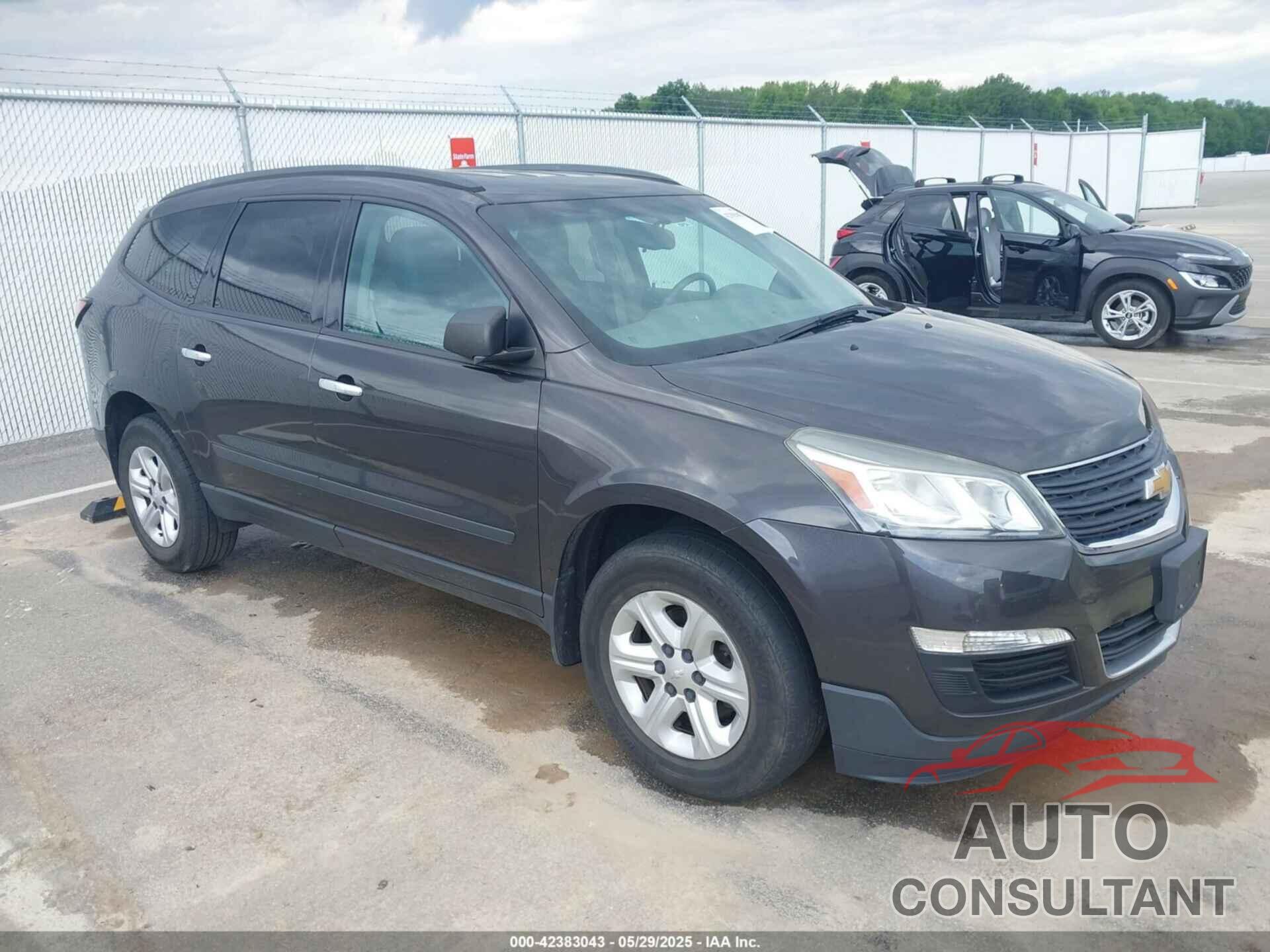 CHEVROLET TRAVERSE 2017 - 1GNKRFKD3HJ306995