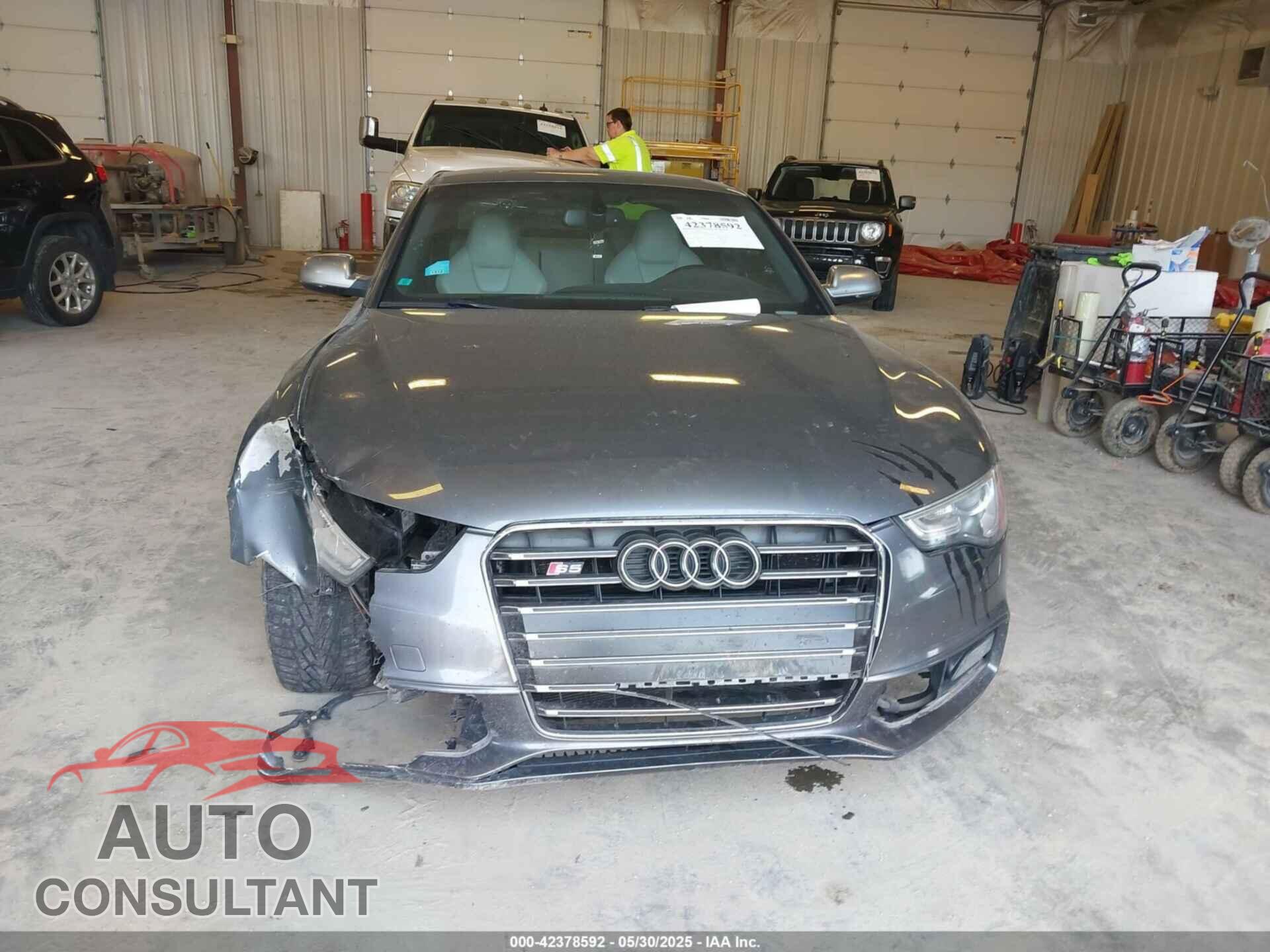 AUDI S5 2013 - WAUCGAFR3DA035018