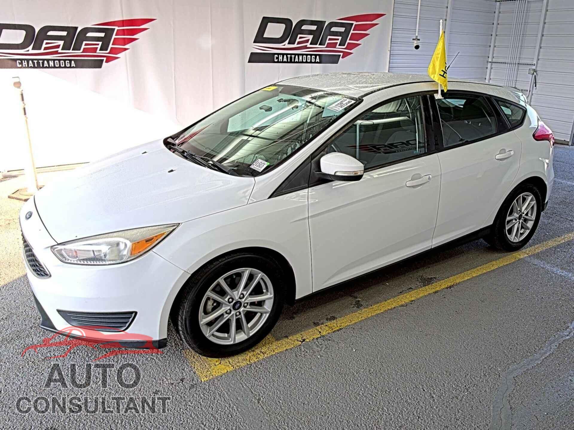FORD FOCUS 2017 - 1FADP3K29HL315327