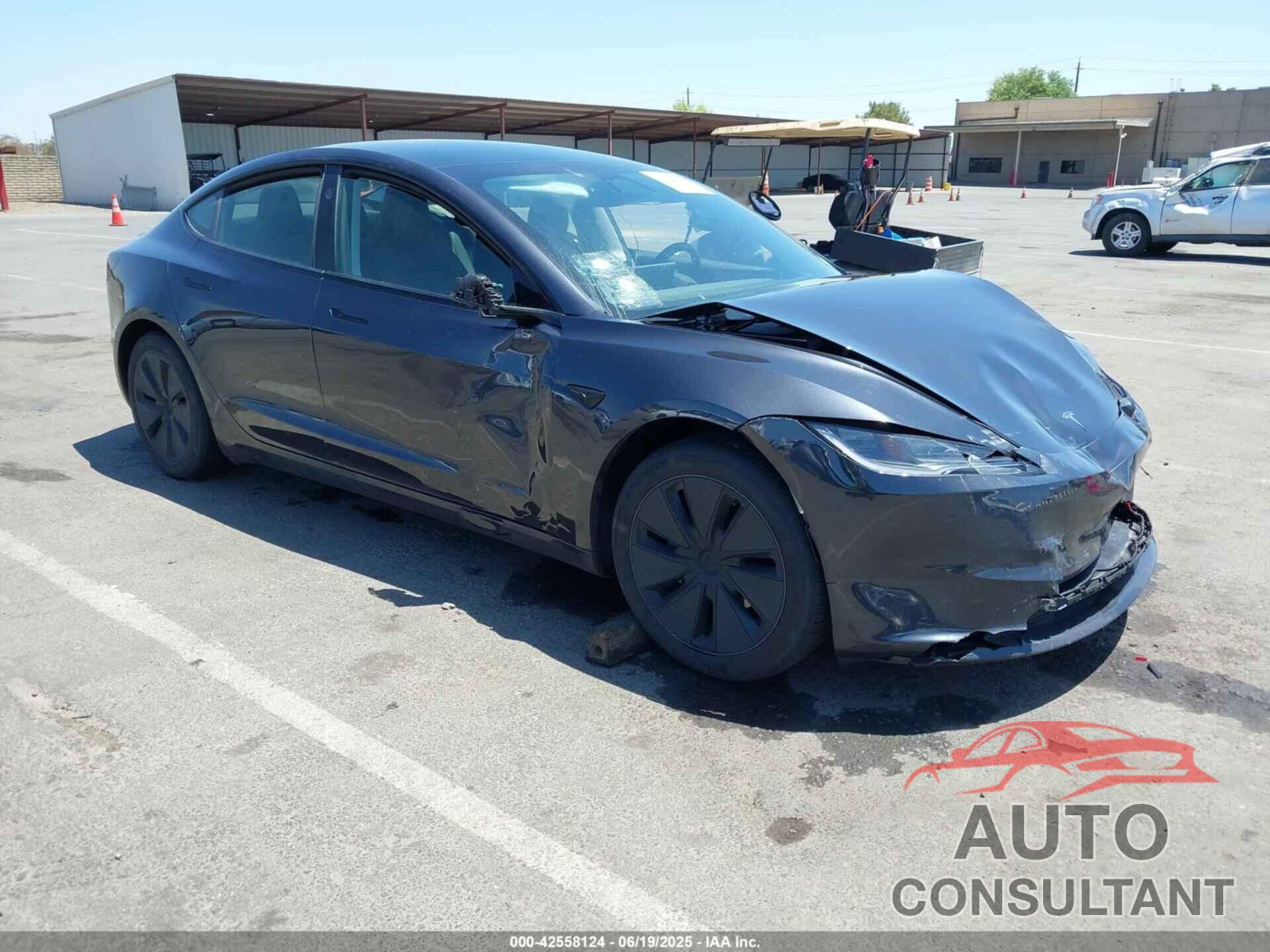 TESLA MODEL 3 2024 - 5YJ3E1EA1RF861420