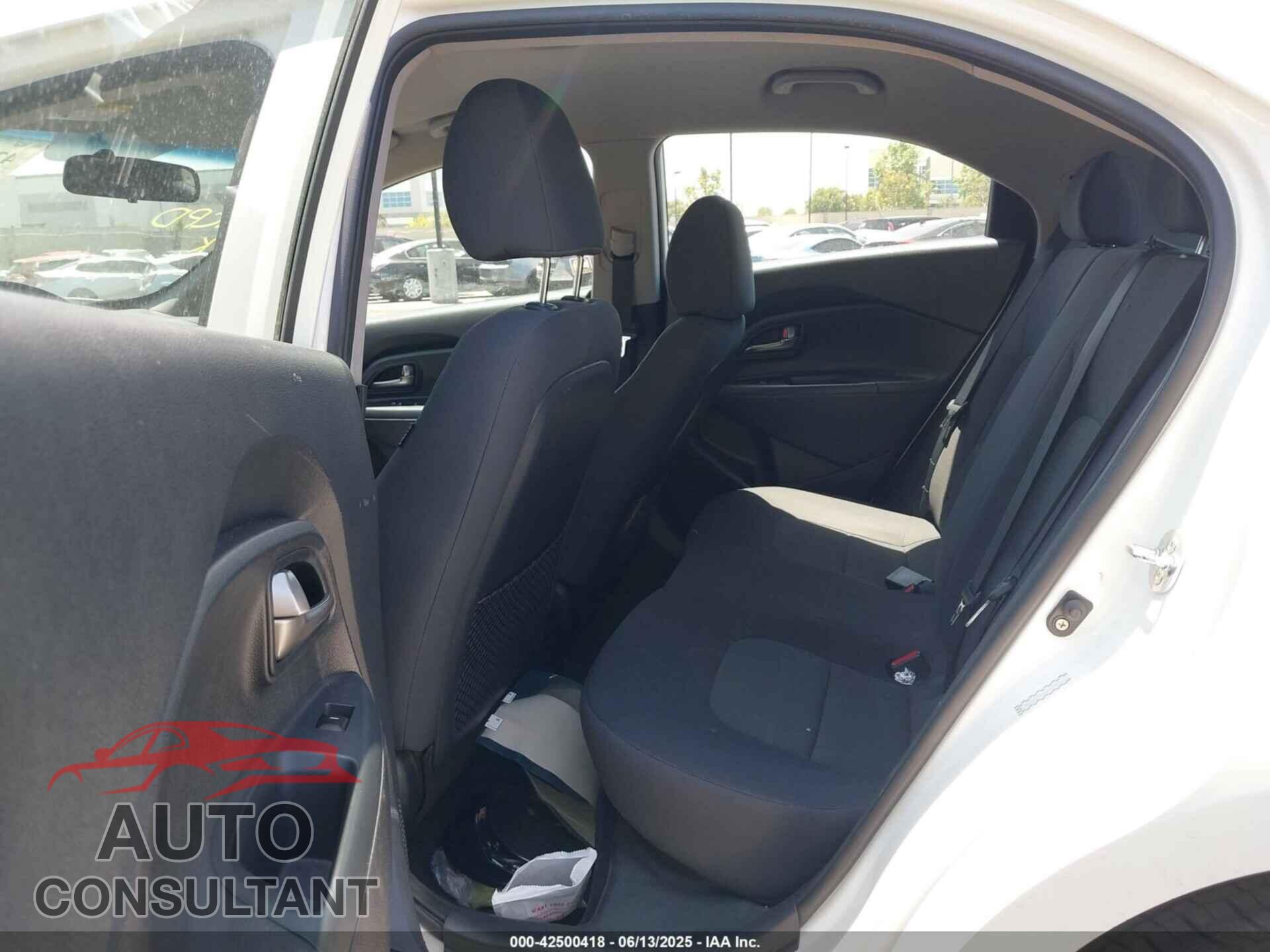 KIA RIO5 2012 - KNADM5A34C6039040