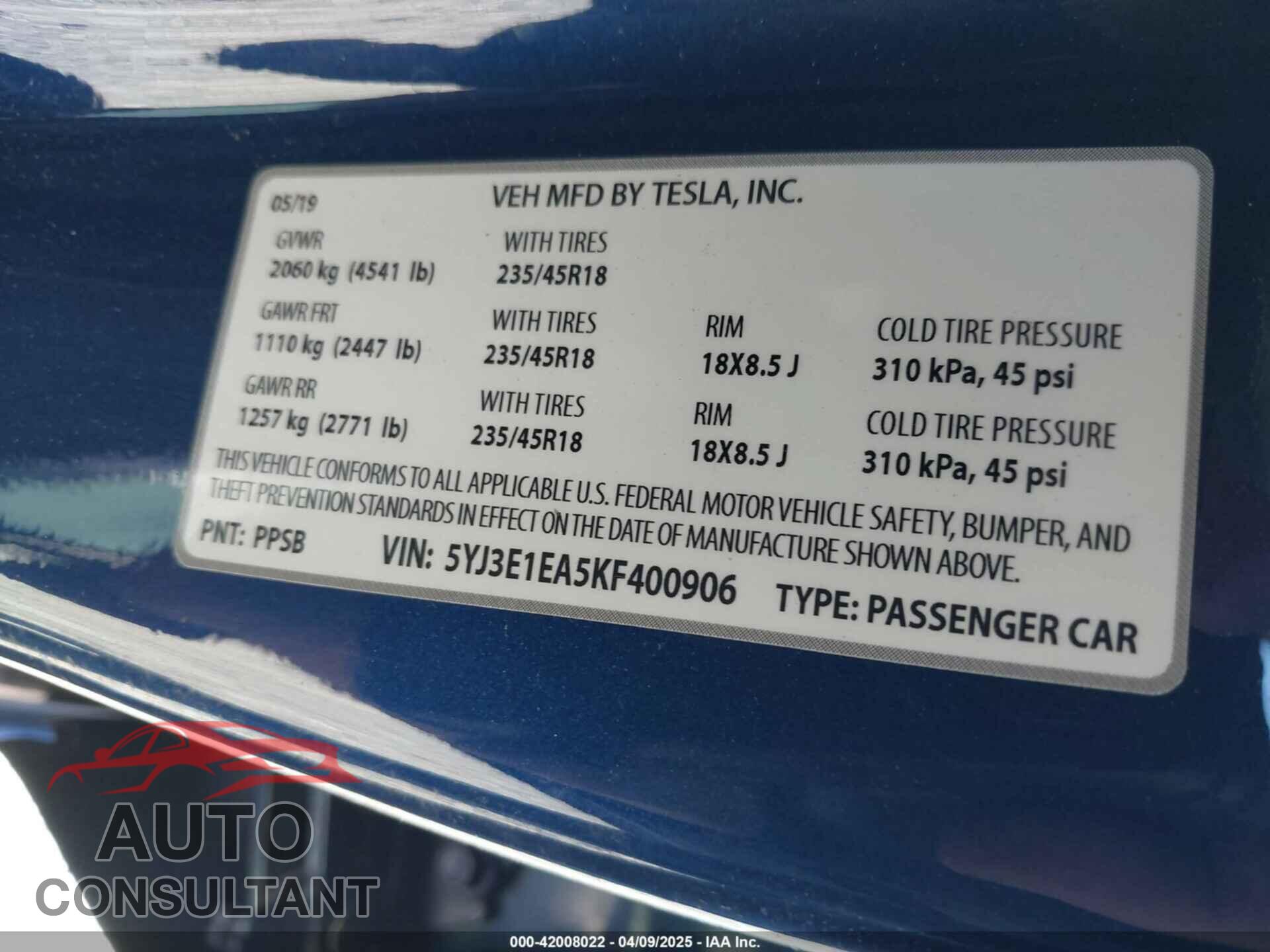 TESLA MODEL 3 2019 - 5YJ3E1EA5KF400906