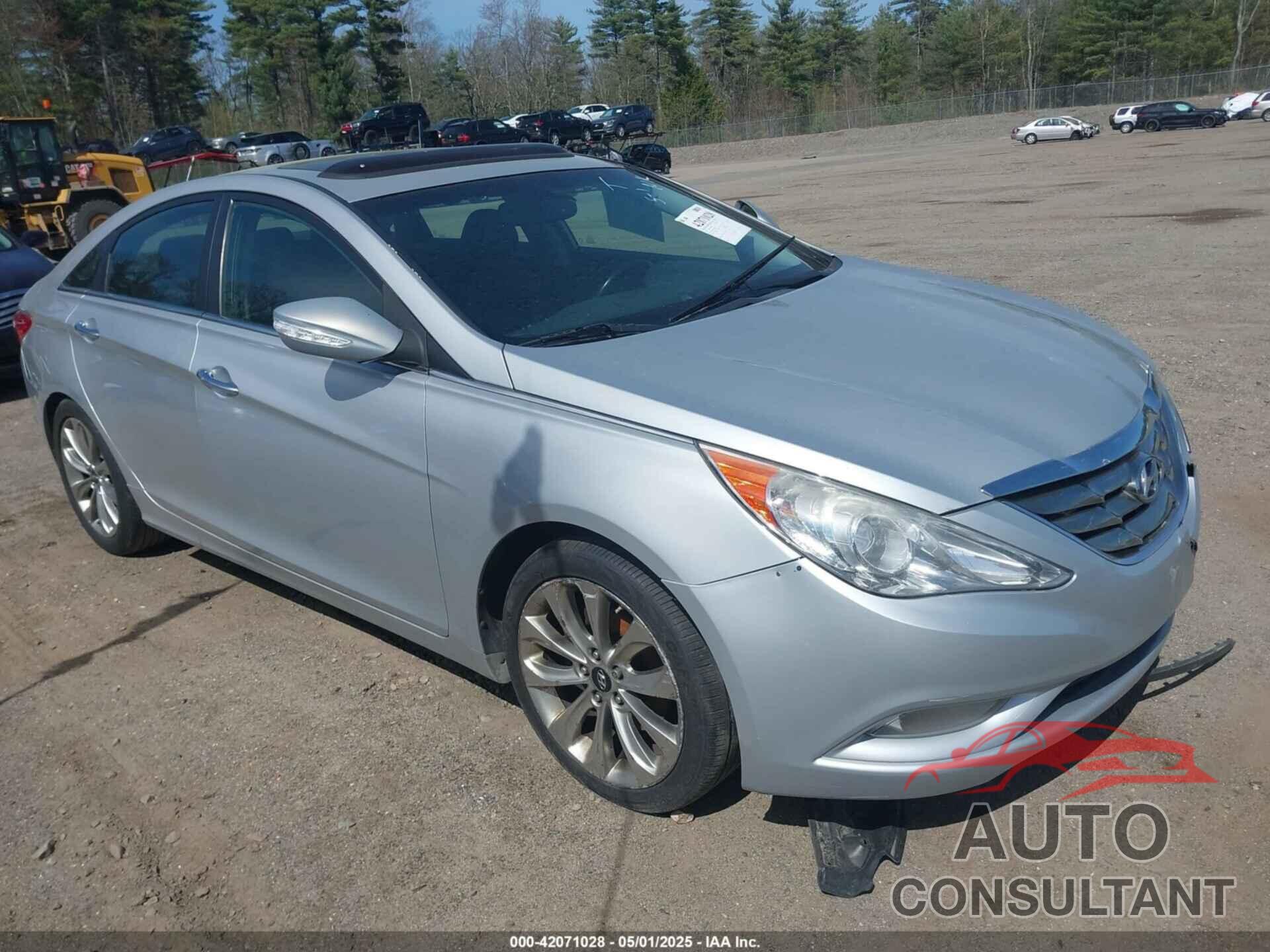 HYUNDAI SONATA 2011 - 5NPEC4AB3BH204866