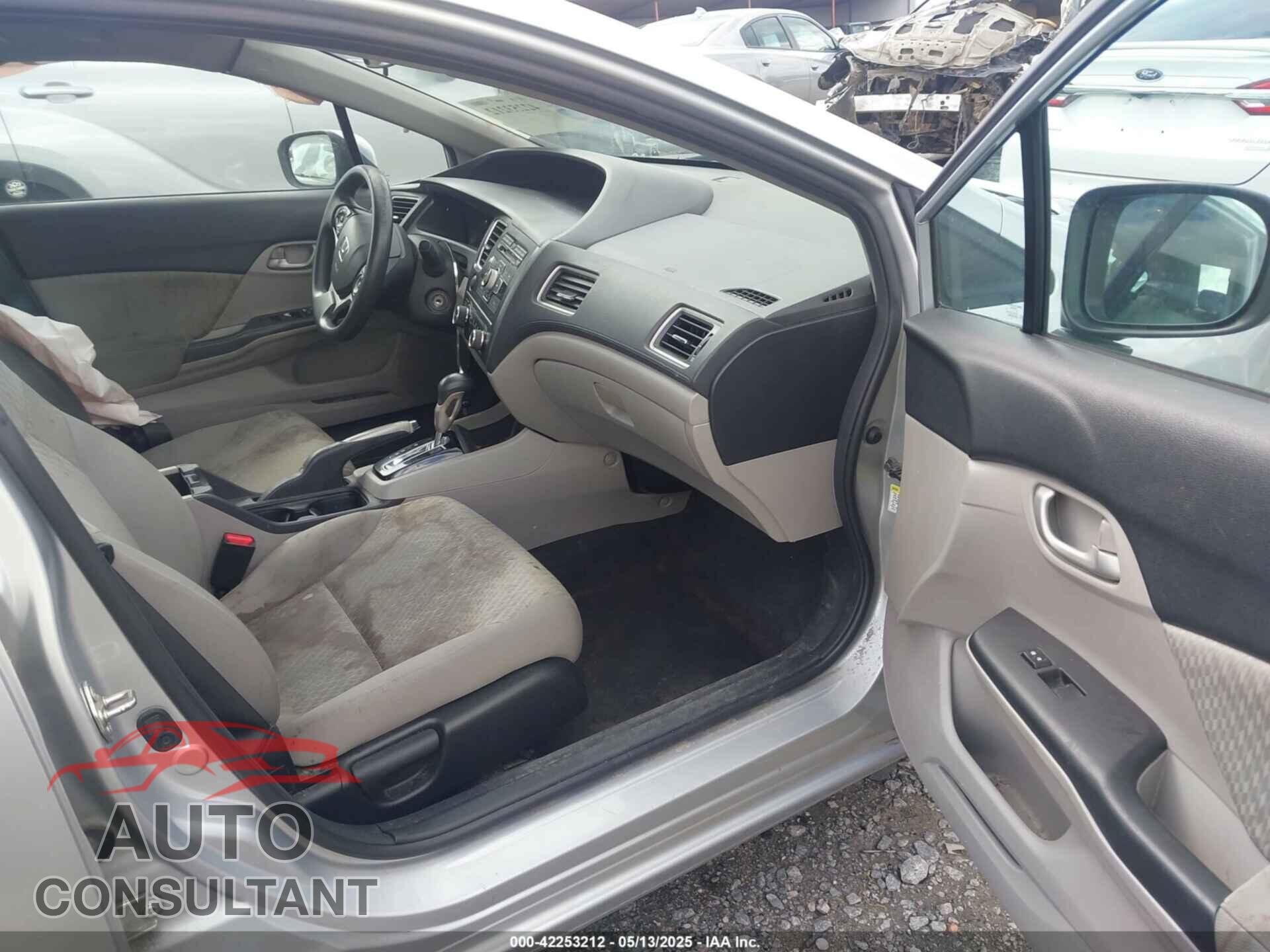 HONDA CIVIC 2014 - 2HGFB2F59EH551132