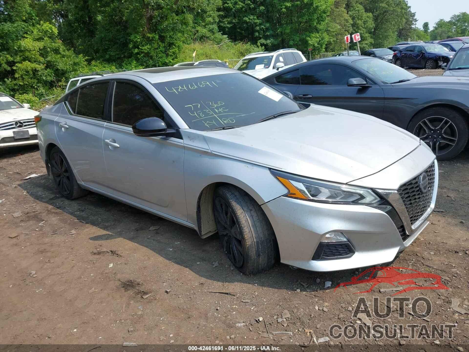 NISSAN ALTIMA 2021 - 1N4AL4CV4MN301105