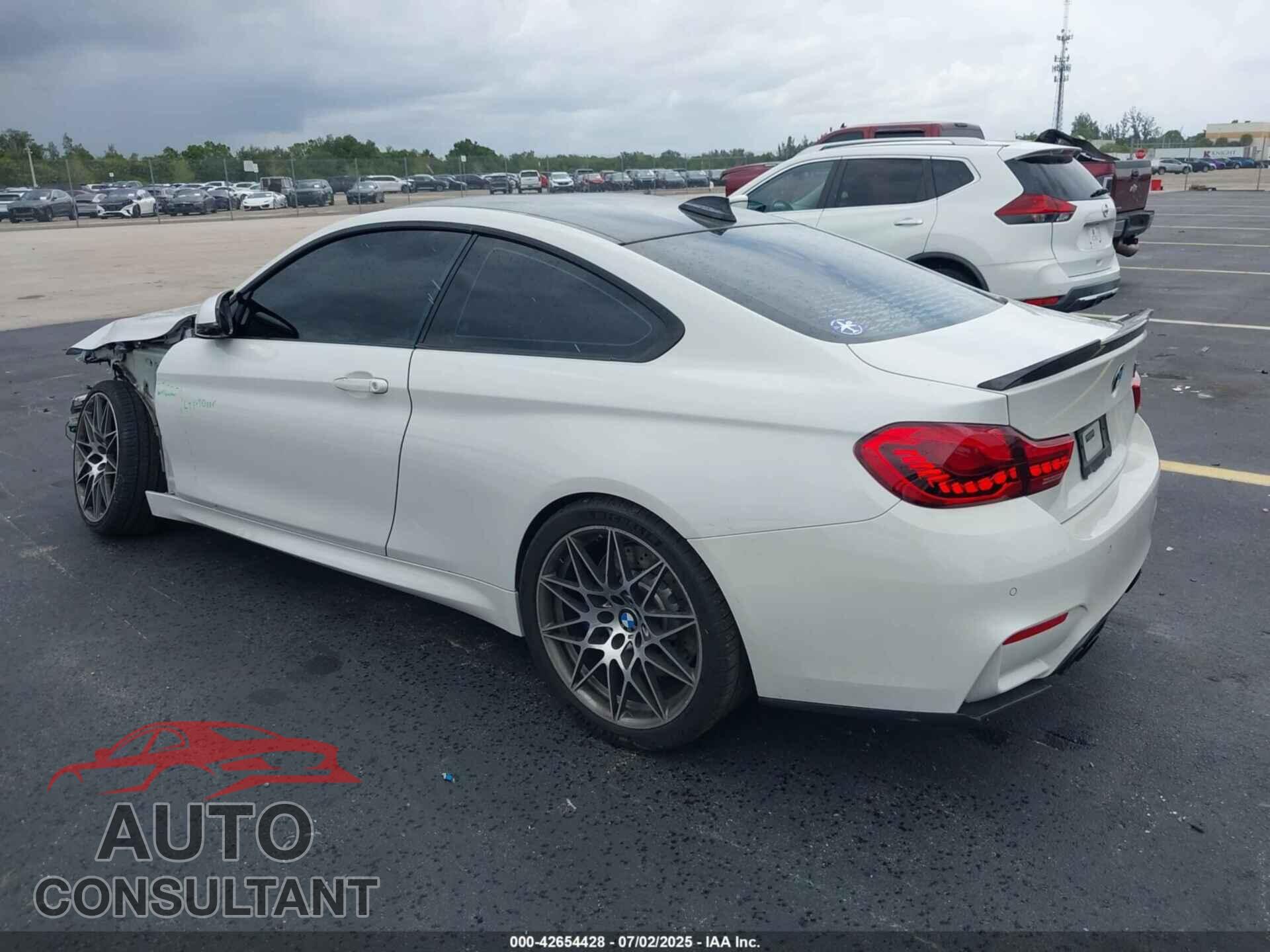 BMW M4 2017 - WBS3R9C32HK710099