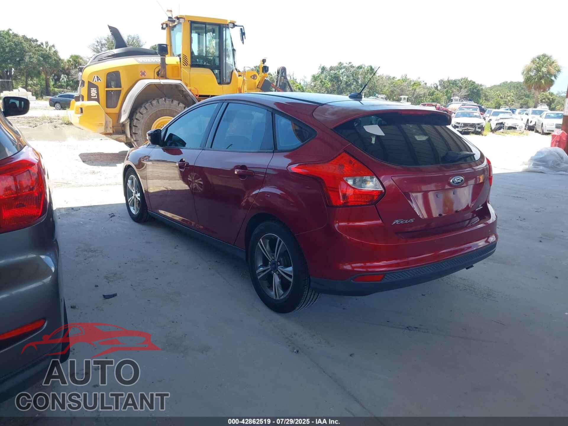 FORD FOCUS 2014 - 1FADP3K24EL233632