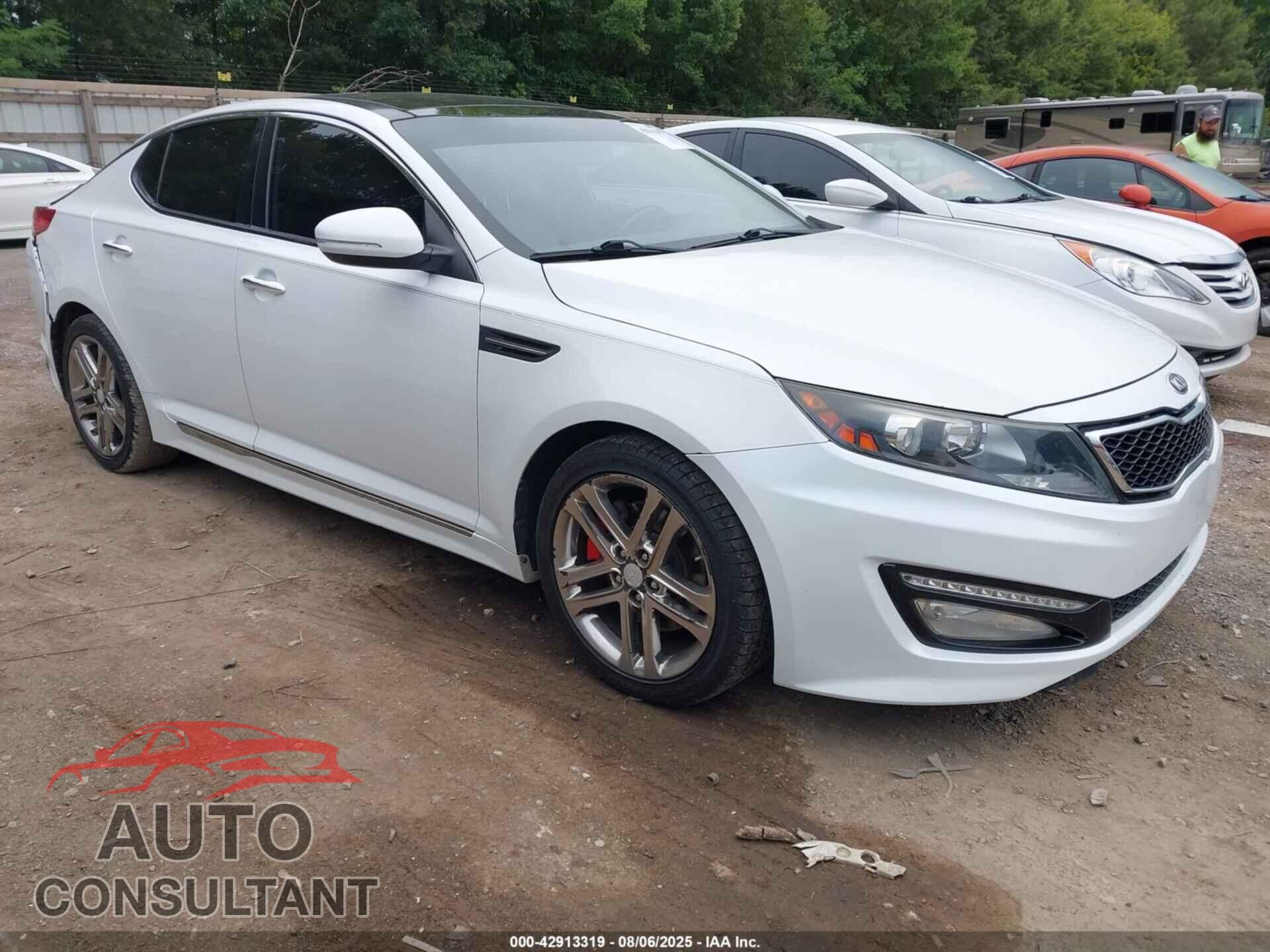 KIA OPTIMA 2013 - 5XXGR4A65DG119732