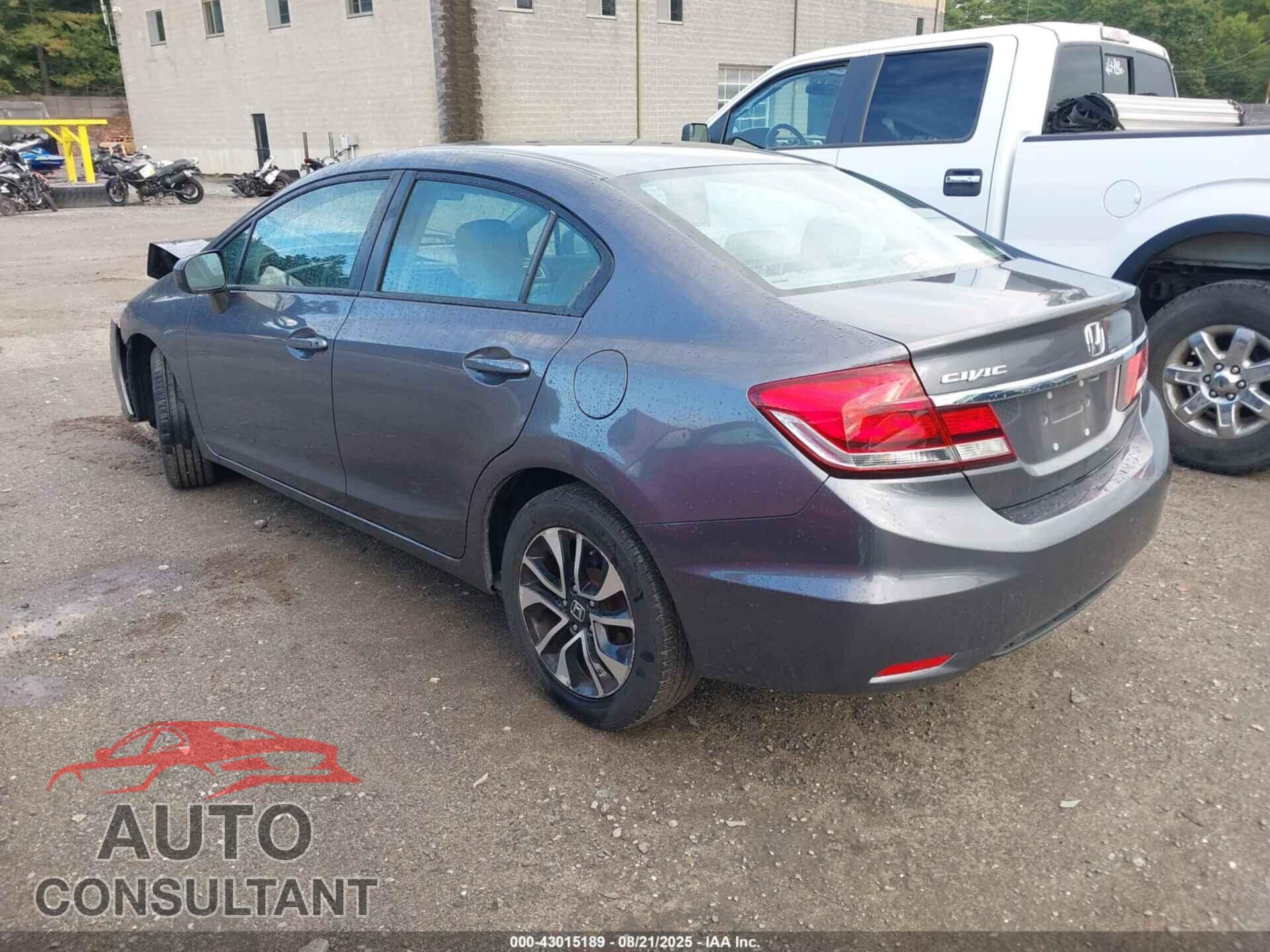 HONDA CIVIC 2015 - 19XFB2F82FE298399