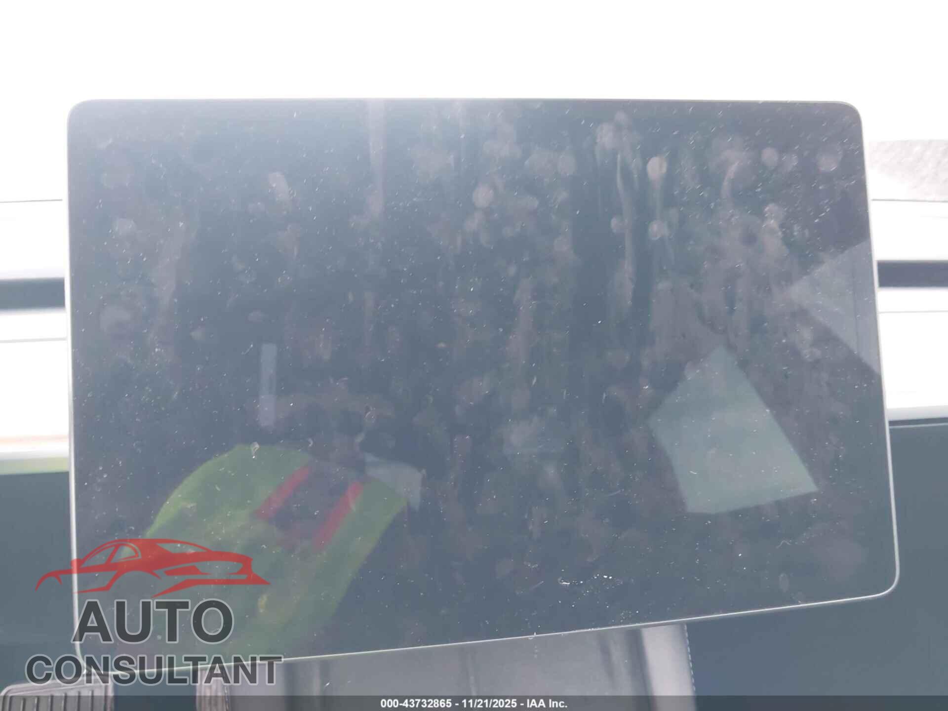 TESLA MODEL 3 2023 - 5YJ3E1EA5PF655708