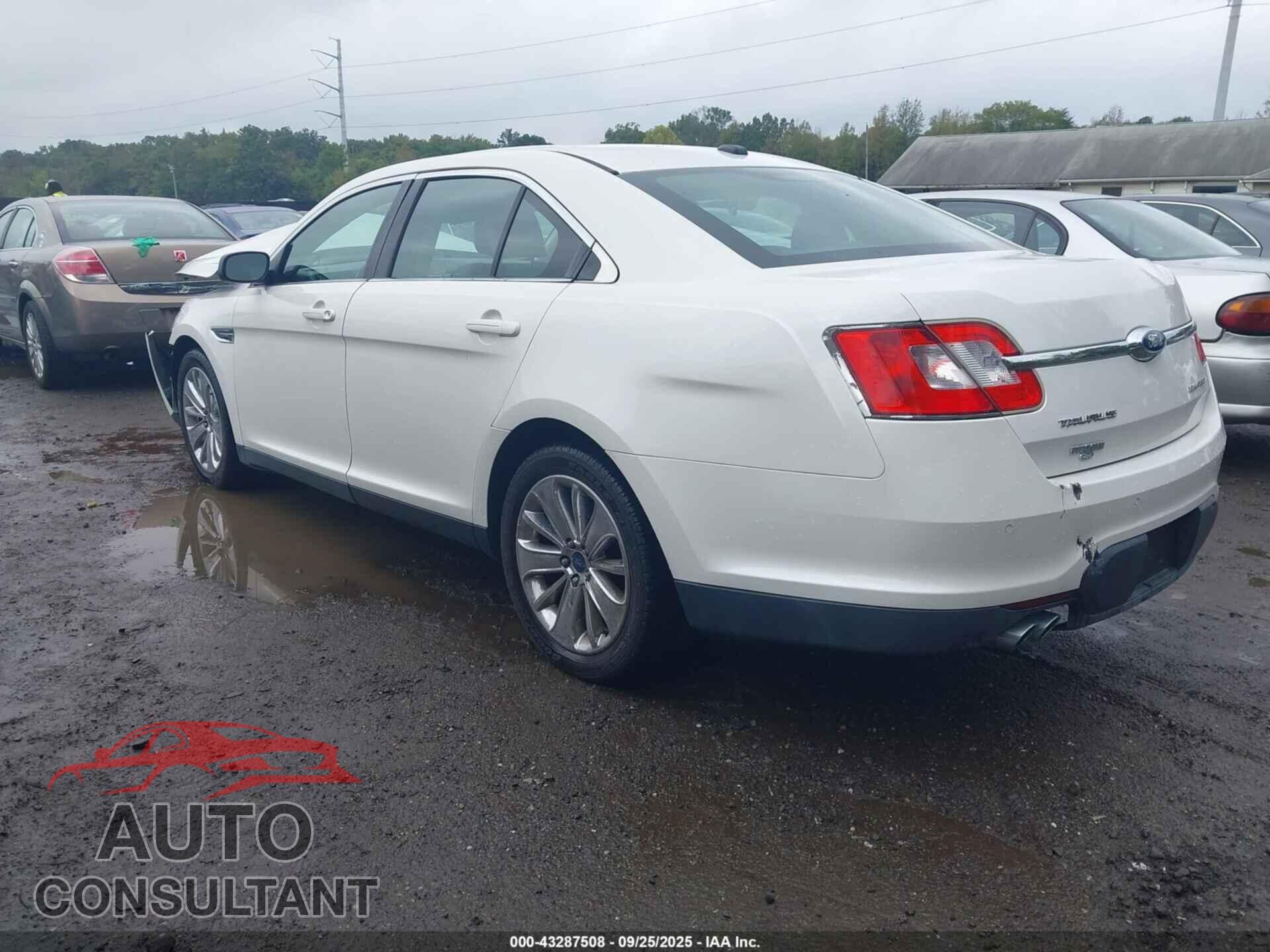 FORD TAURUS 2012 - 1FAHP2FW7CG133054