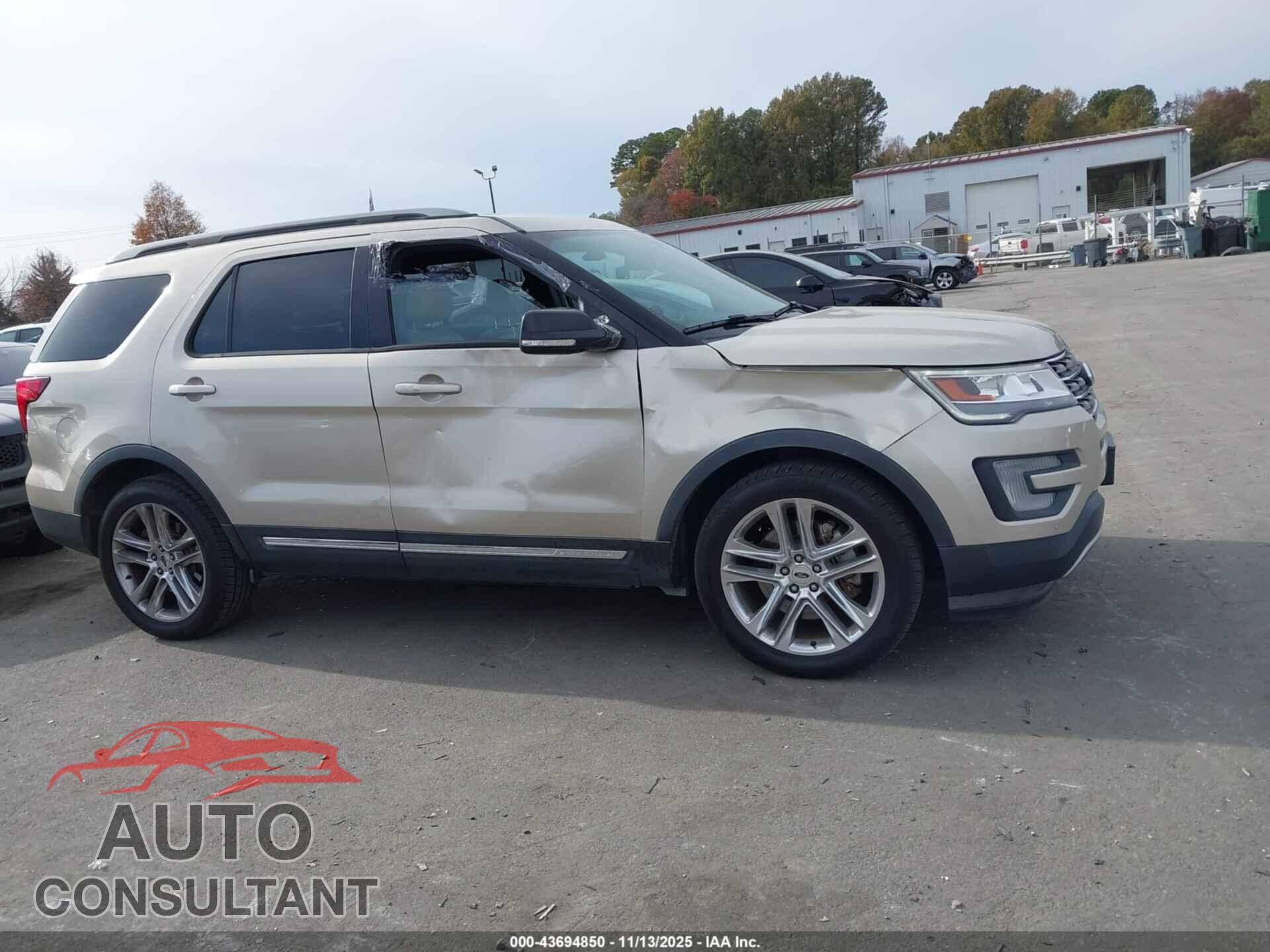 FORD EXPLORER 2017 - 1FM5K7D8XHGD19641
