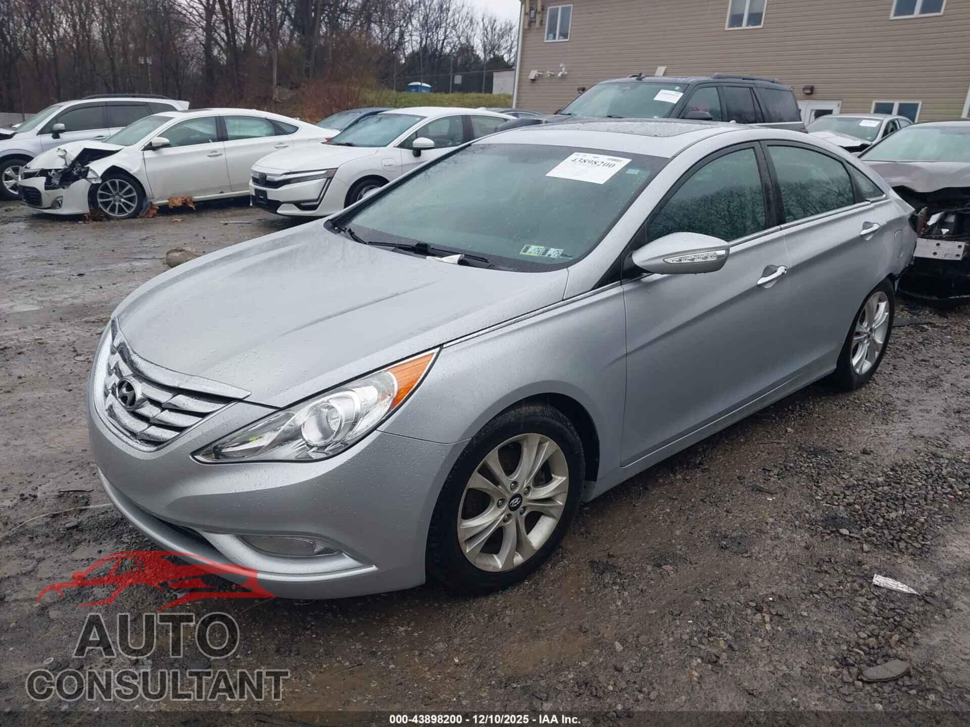 HYUNDAI SONATA 2011 - 5NPEC4AC2BH001041