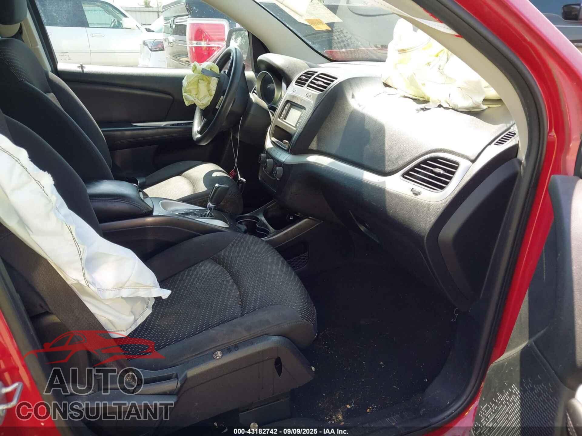 DODGE JOURNEY 2015 - 3C4PDCBB3FT537489