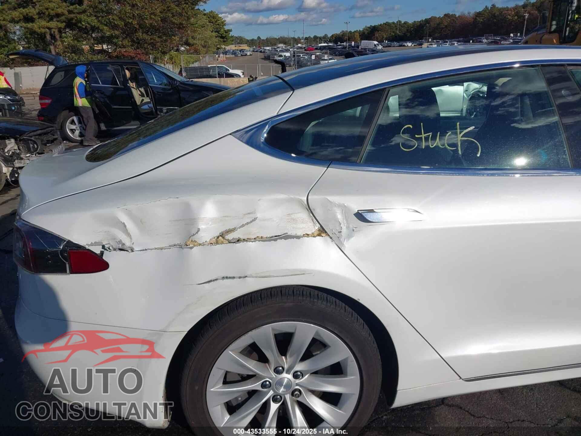 TESLA MODEL S 2018 - 5YJSA1E29JF257229
