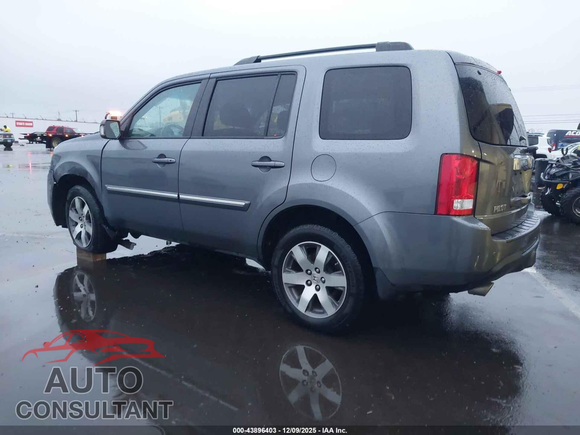 HONDA PILOT 2012 - 5FNYF4H94CB011102