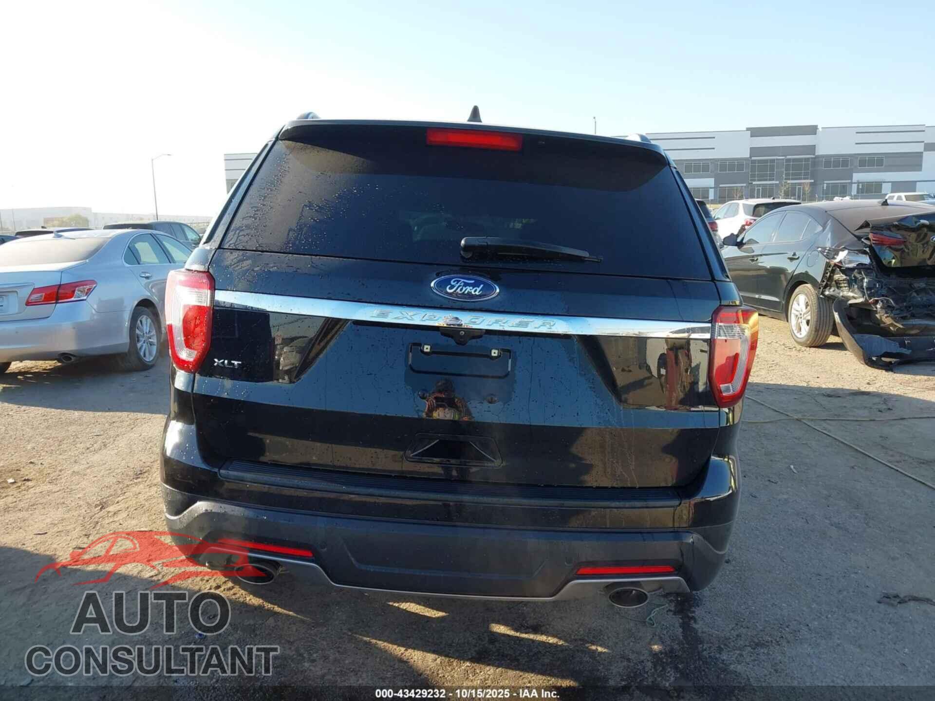 FORD EXPLORER 2018 - 1FM5K7D87JGB77576