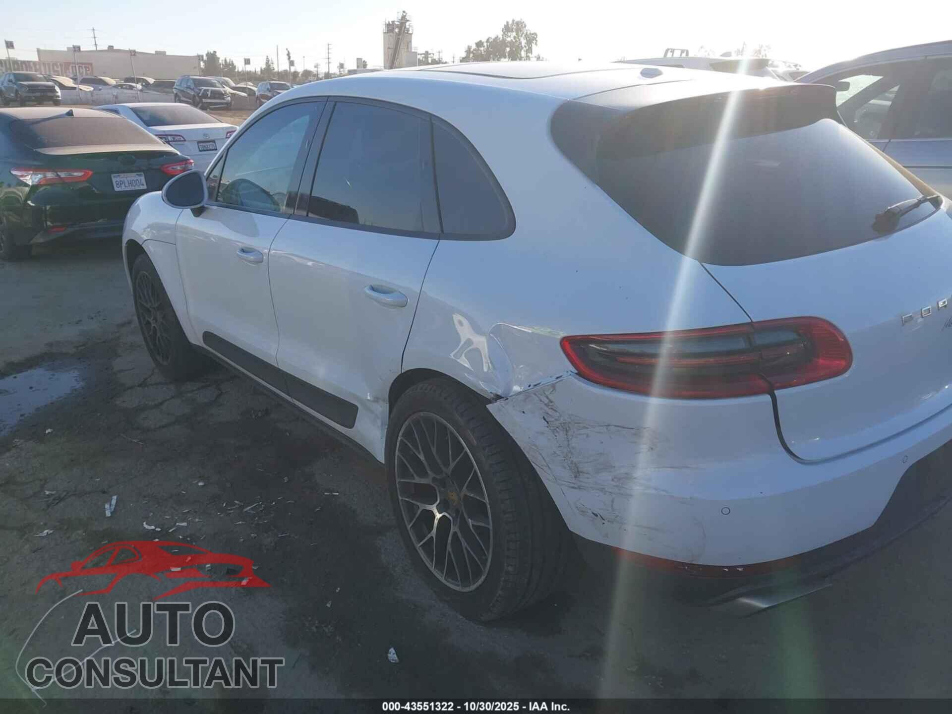 PORSCHE MACAN 2018 - WP1AA2A56JLB00027