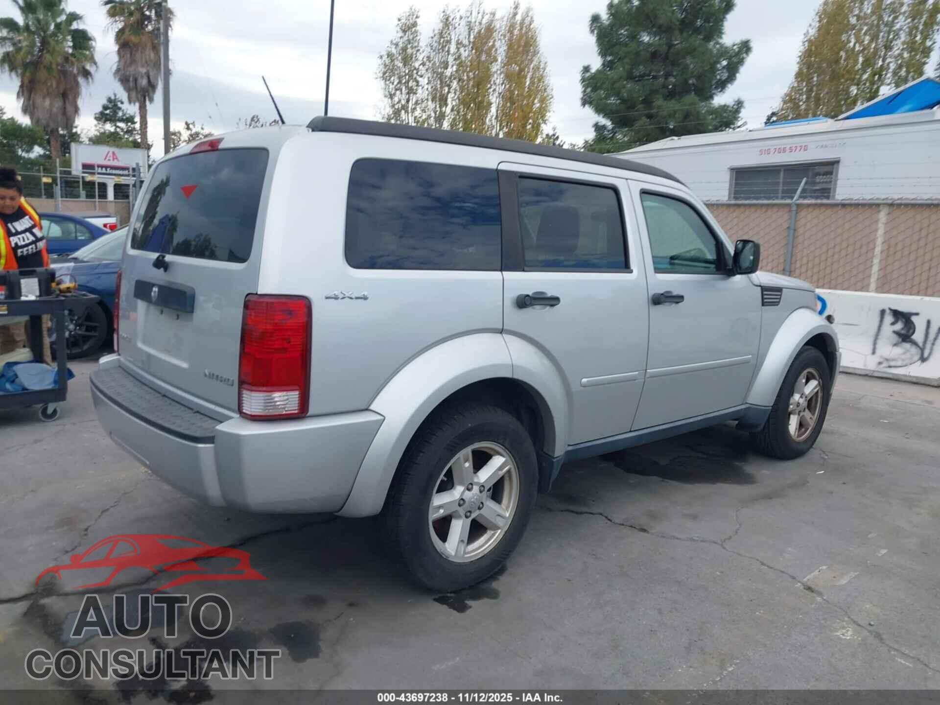 DODGE NITRO 2009 - 1D8GU28K49W510237