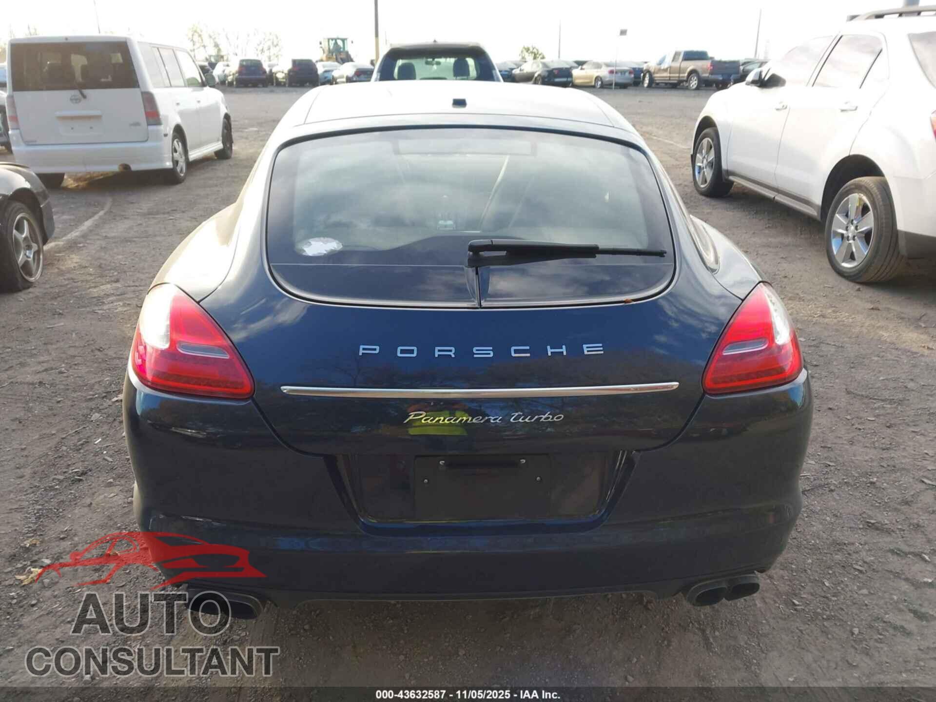PORSCHE PANAMERA 2012 - WP0AC2A7XCL090621