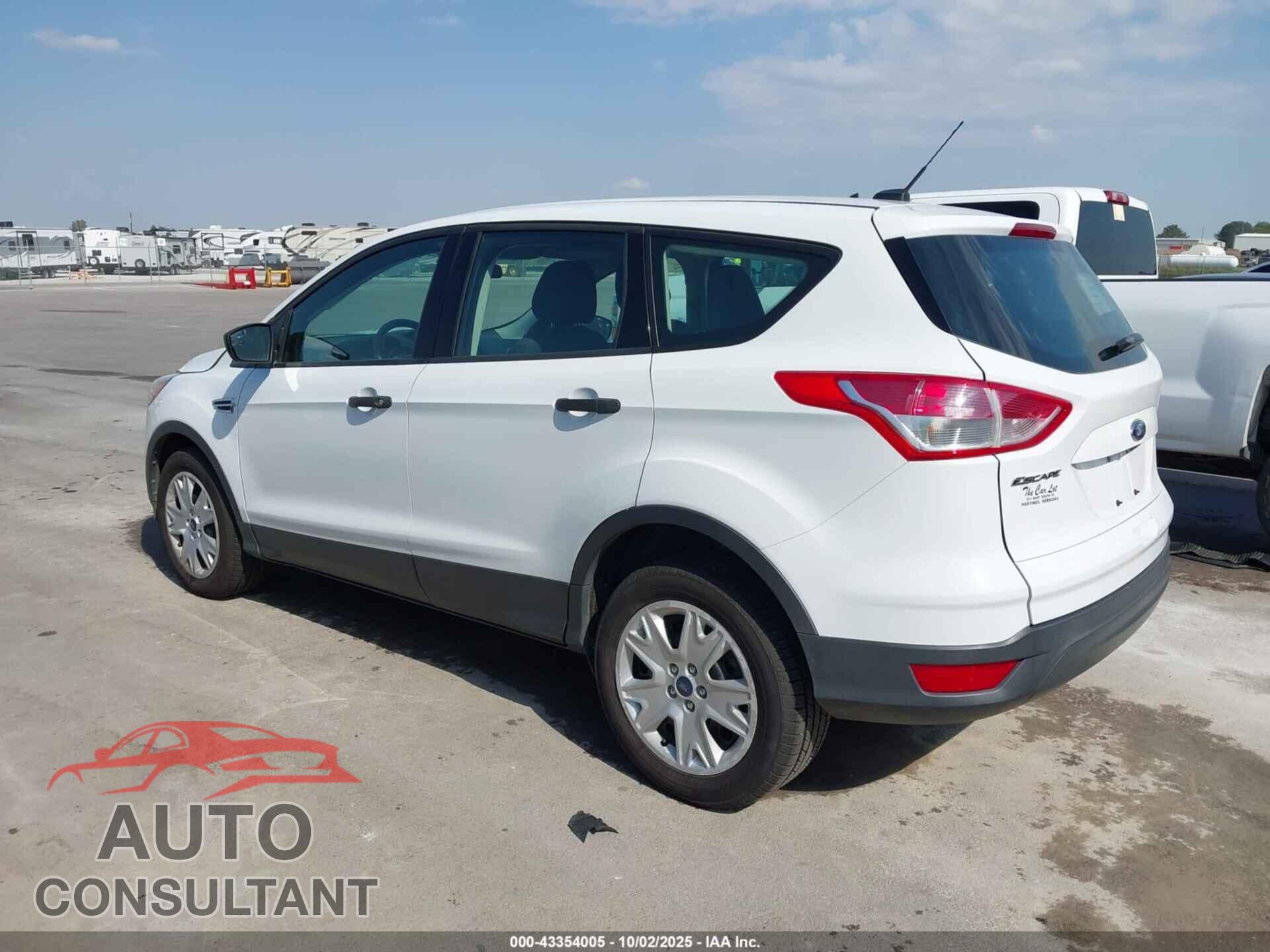 FORD ESCAPE 2016 - 1FMCU0F70GUC42226
