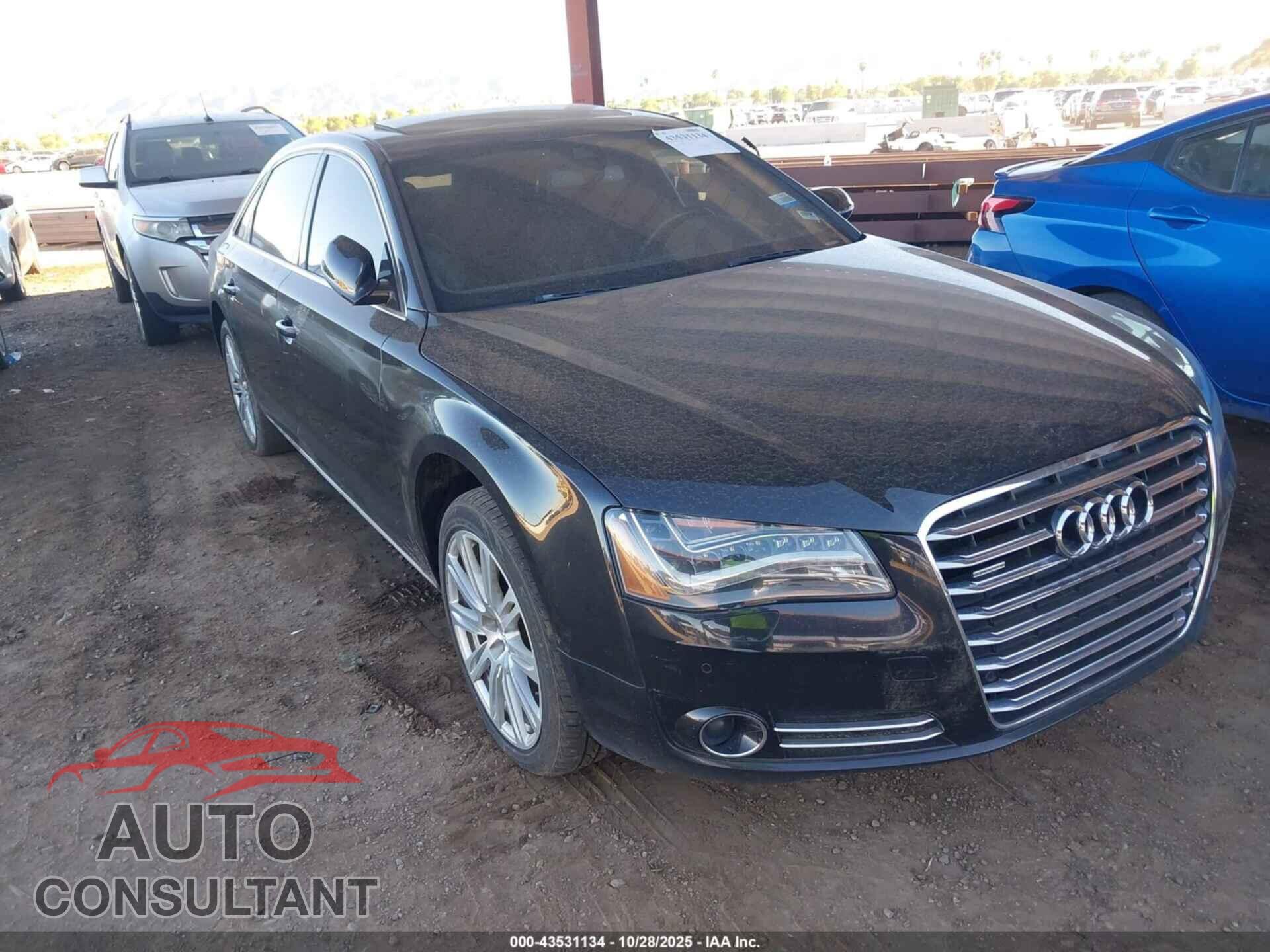 AUDI A8 L 2013 - WAURGAFD3DN005167
