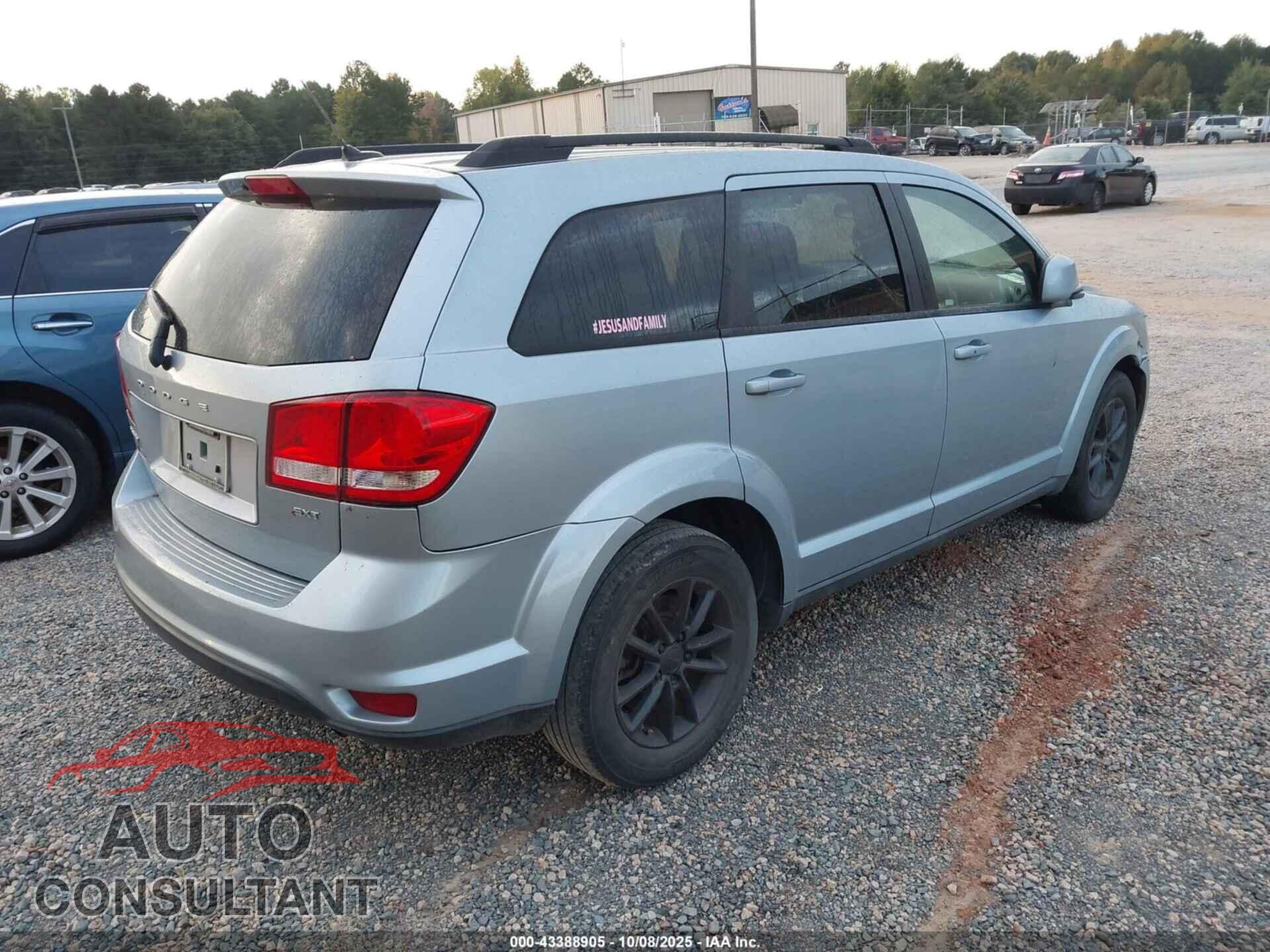 DODGE JOURNEY 2013 - 3C4PDCBB5DT556817