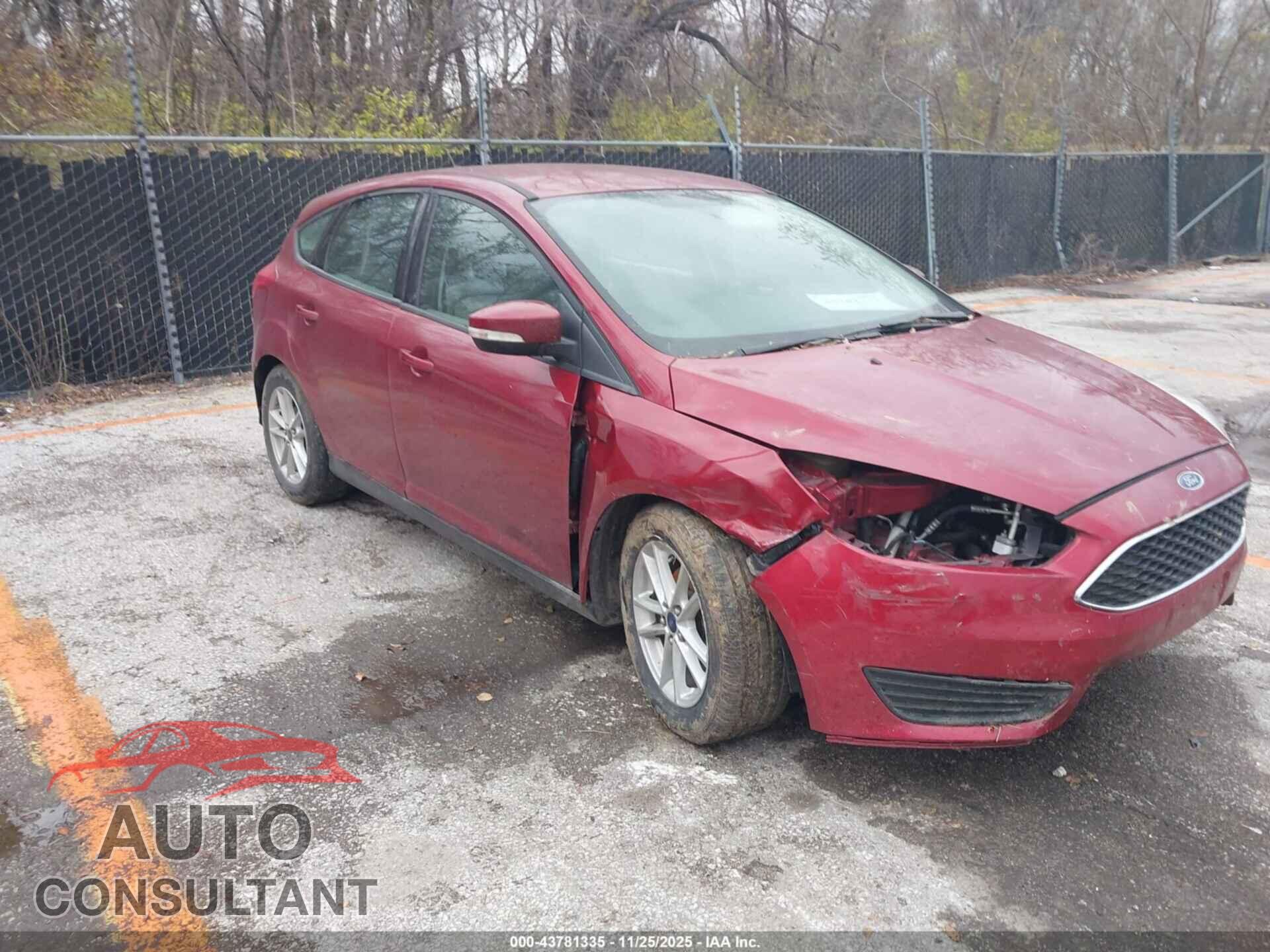 FORD FOCUS 2015 - 1FADP3K27FL318983
