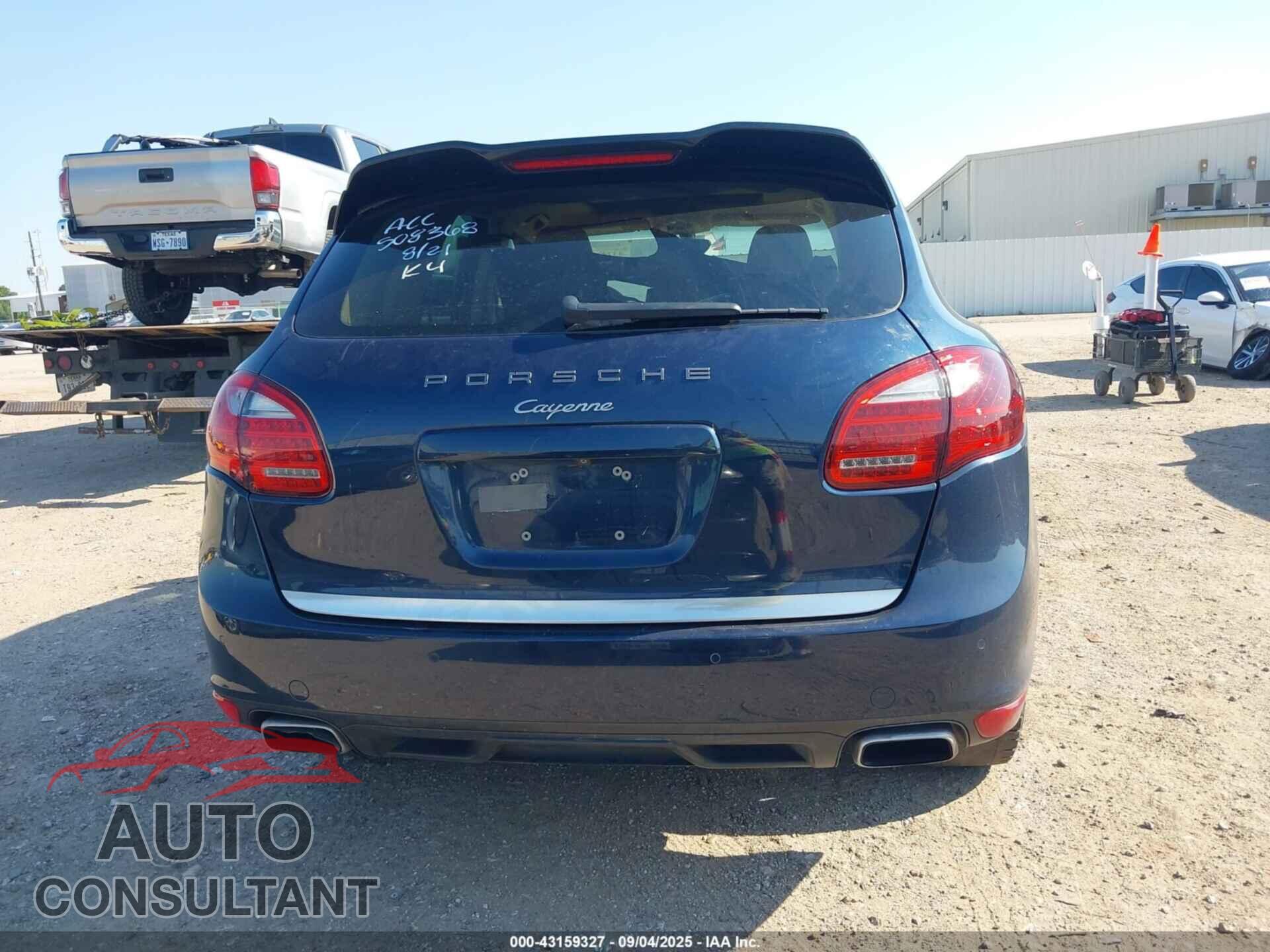 PORSCHE CAYENNE 2012 - WP1AA2A21CLA04993