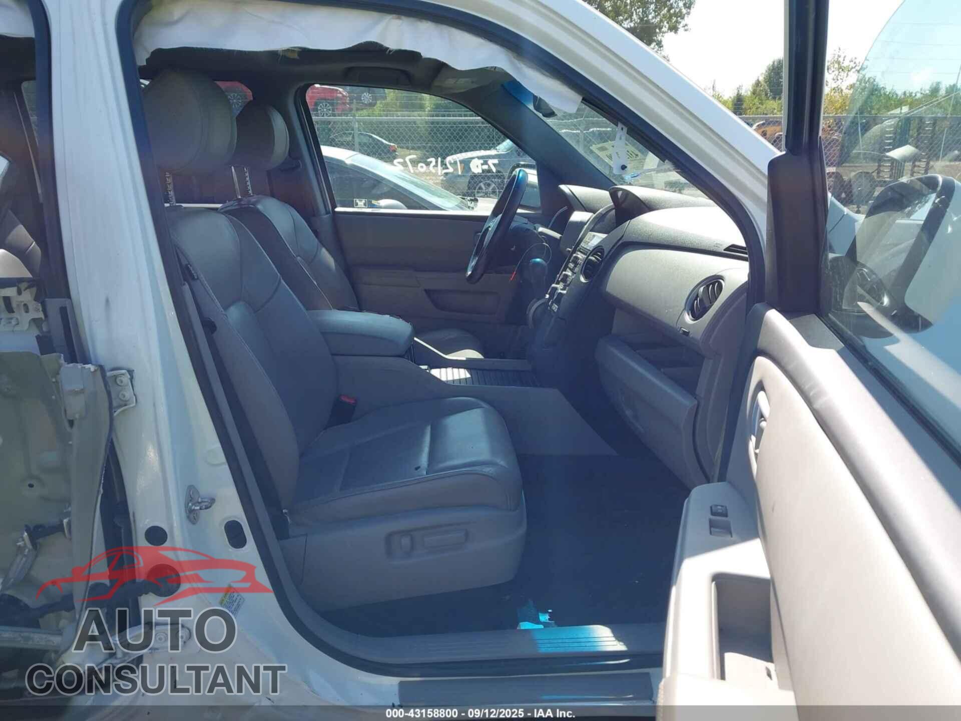 HONDA PILOT 2012 - 5FNYF4H56CB059083