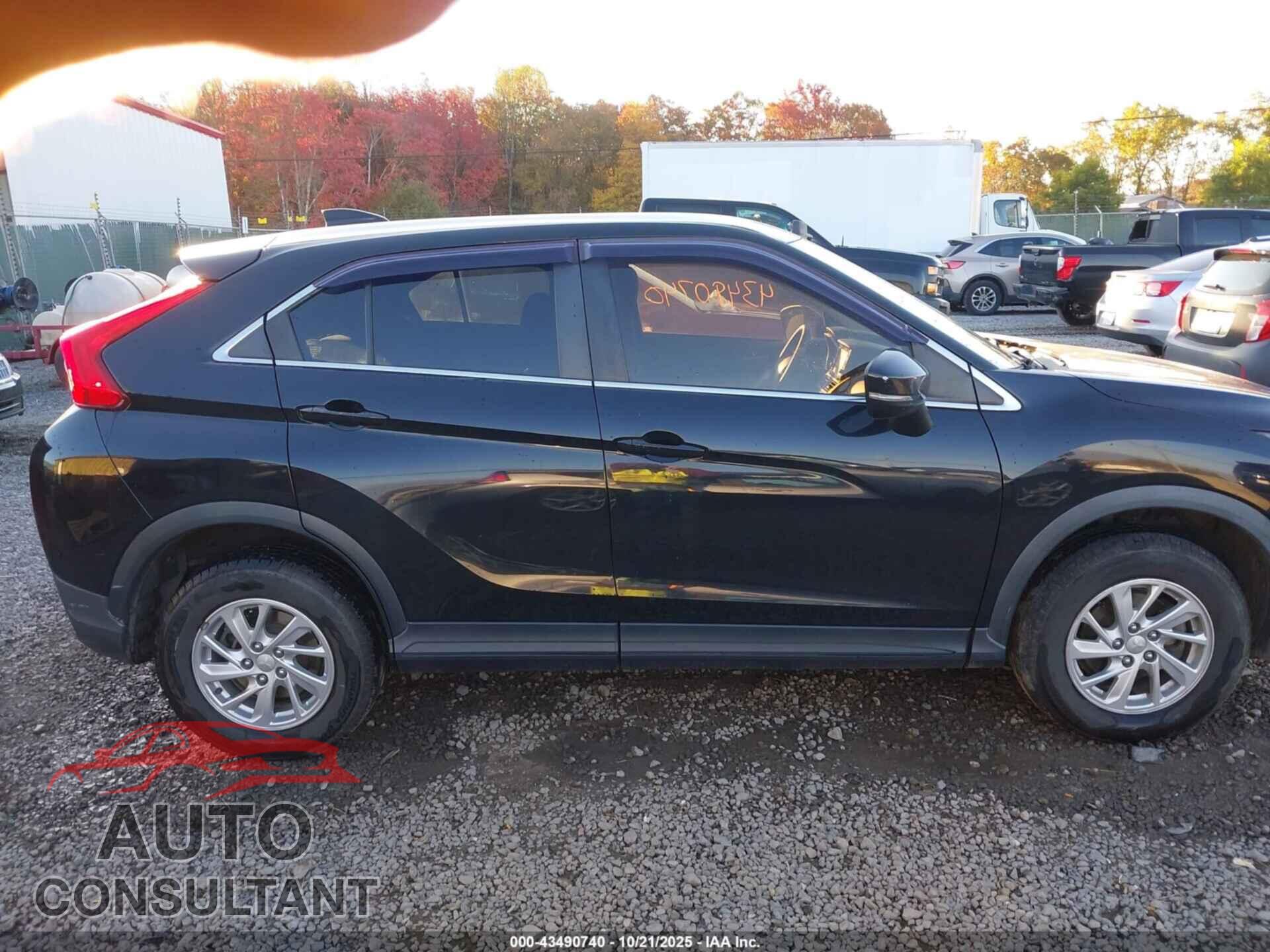 MITSUBISHI ECLIPSE CROSS 2018 - JA4AT3AA2JZ065573