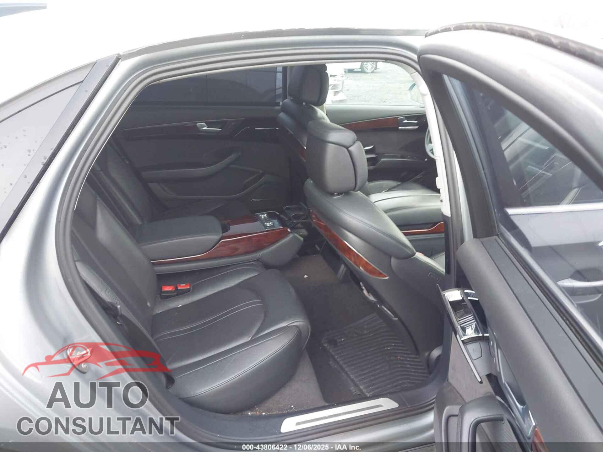 AUDI A8 L 2013 - WAURGAFD0DN005546