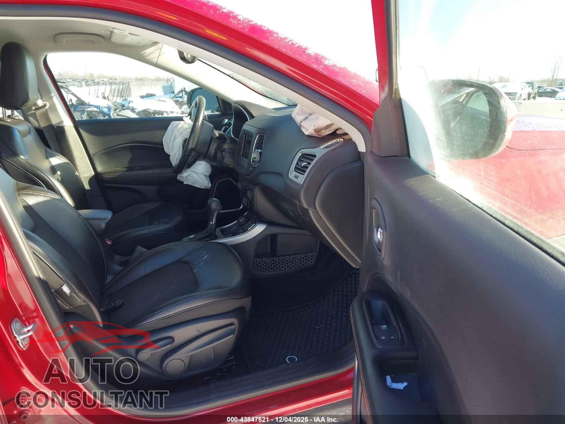 JEEP COMPASS 2018 - 3C4NJDBB8JT355866