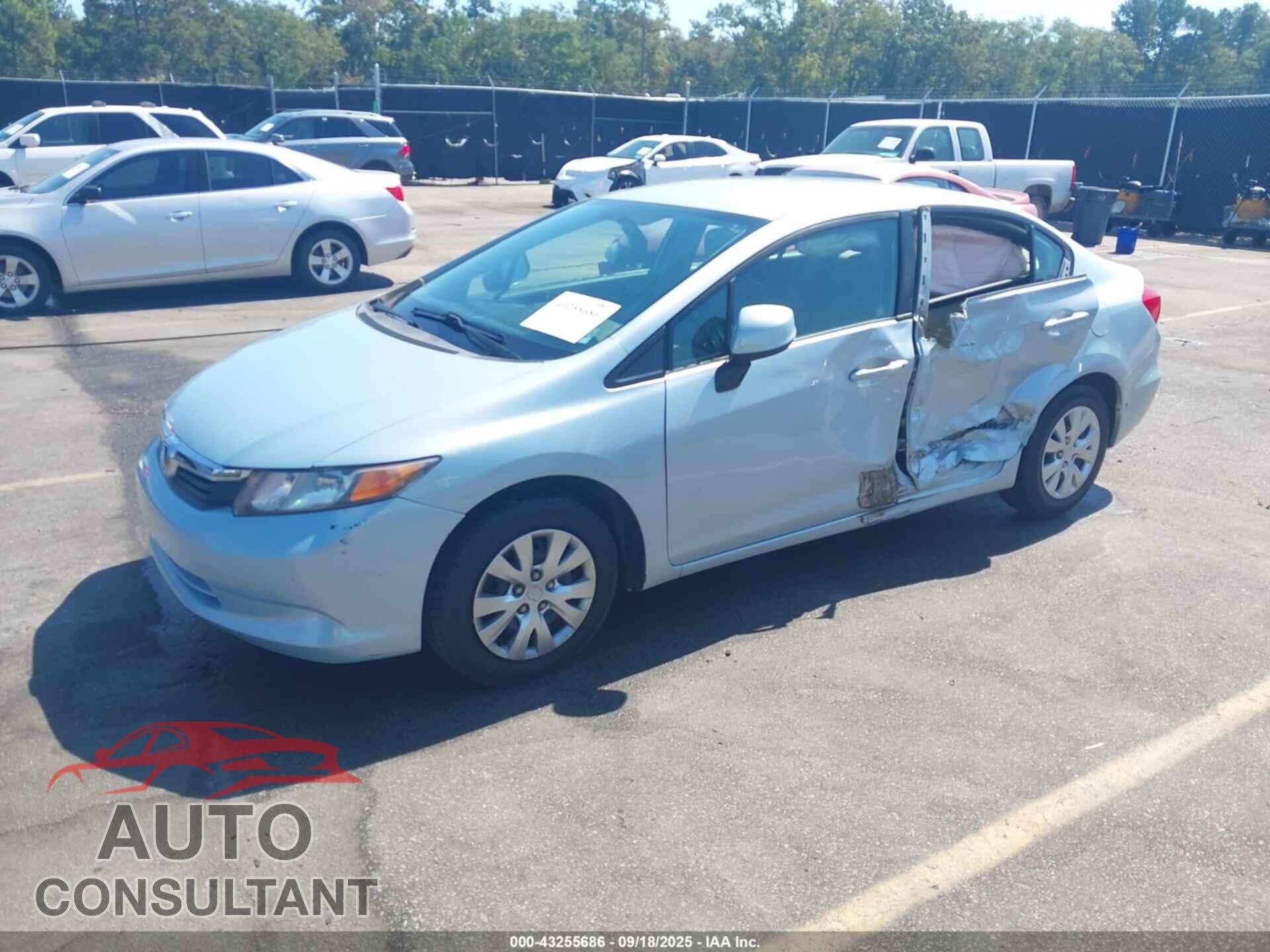 HONDA CIVIC 2012 - 2HGFB2F55CH559483
