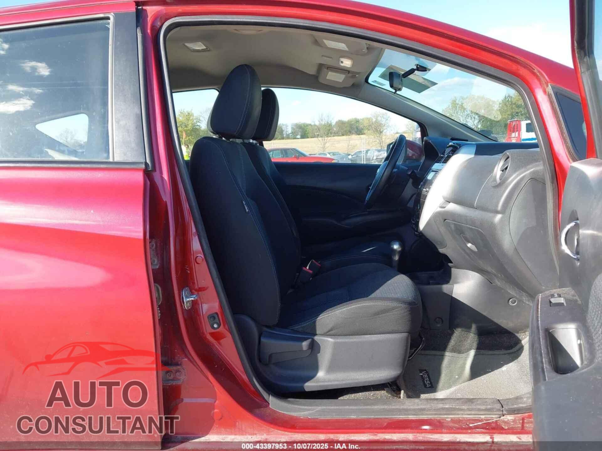NISSAN VERSA NOTE 2016 - 3N1CE2CP8GL388548