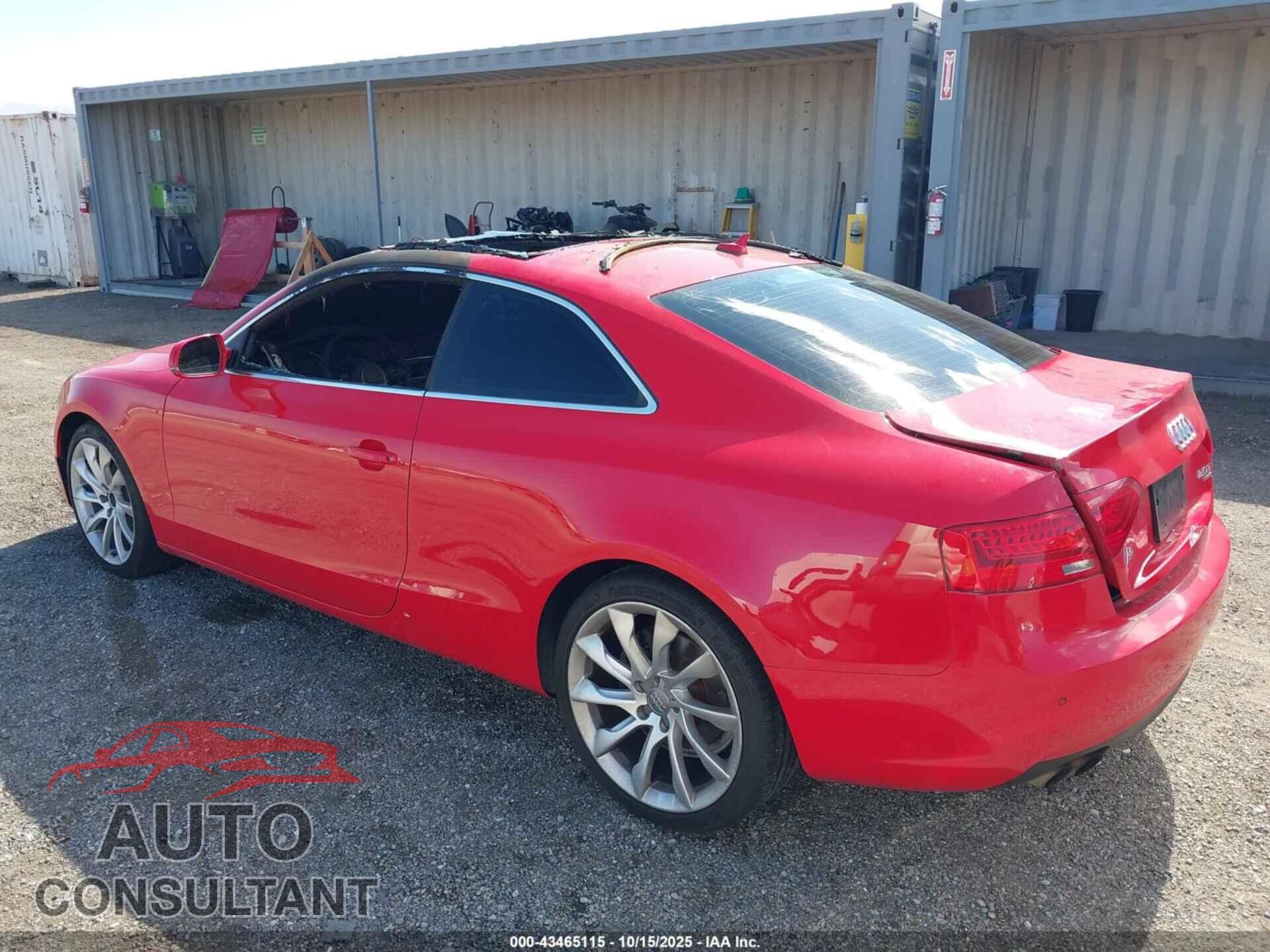 AUDI A5 2013 - WAUVFAFR6DA052360